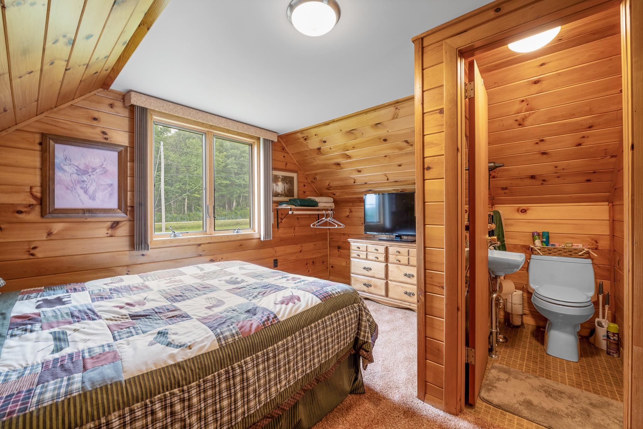 1467 Diamond Pond Road Property Photo 30