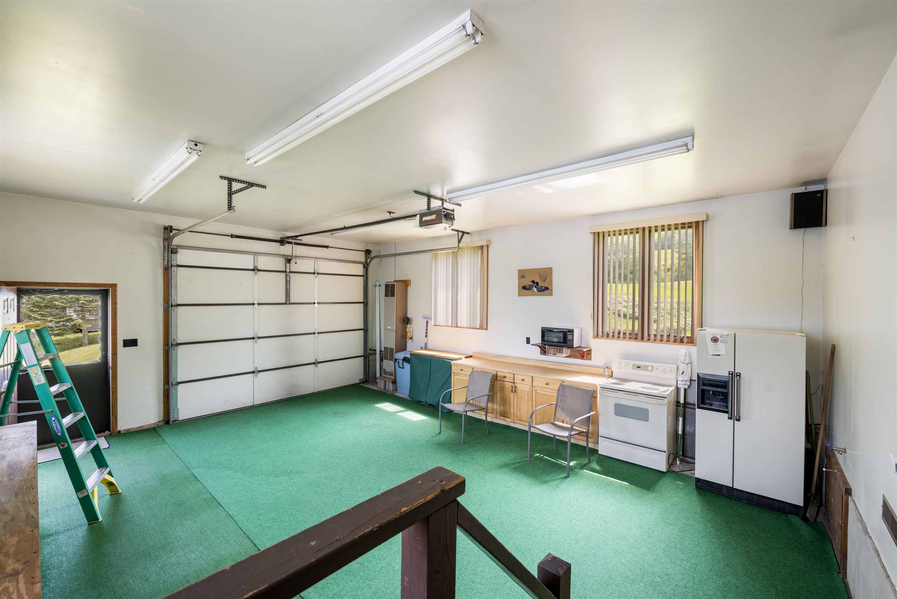 1467 Diamond Pond Road Property Photo 33