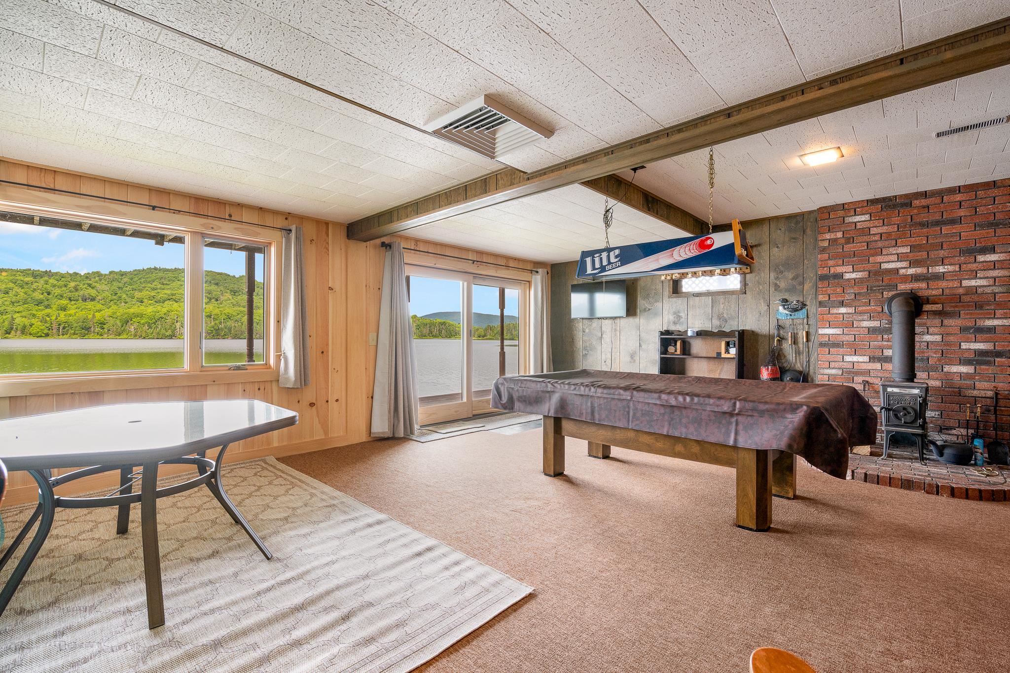 1467 Diamond Pond Road Property Photo 41