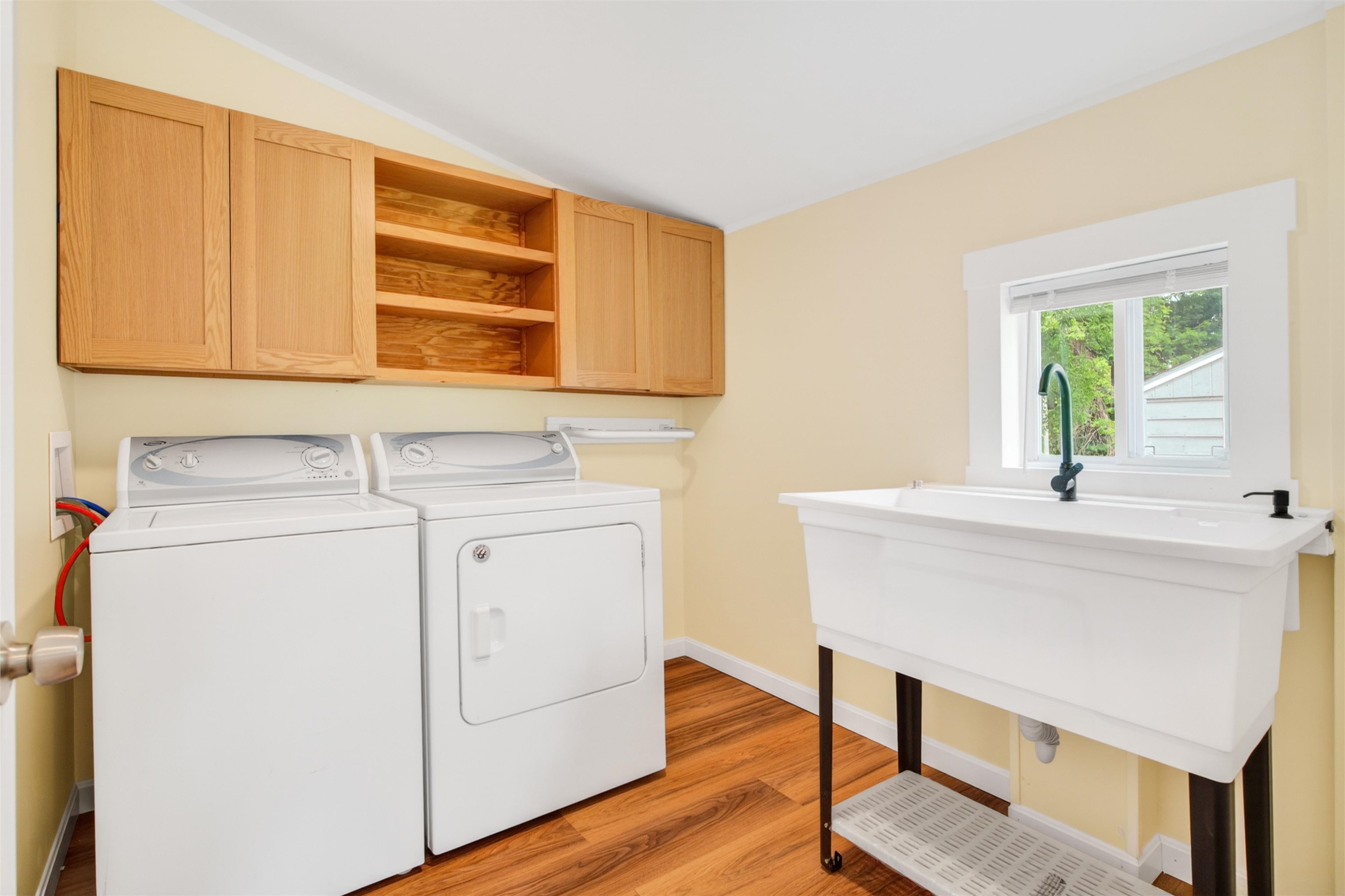 29 Clinton Avenue Property Photo 12