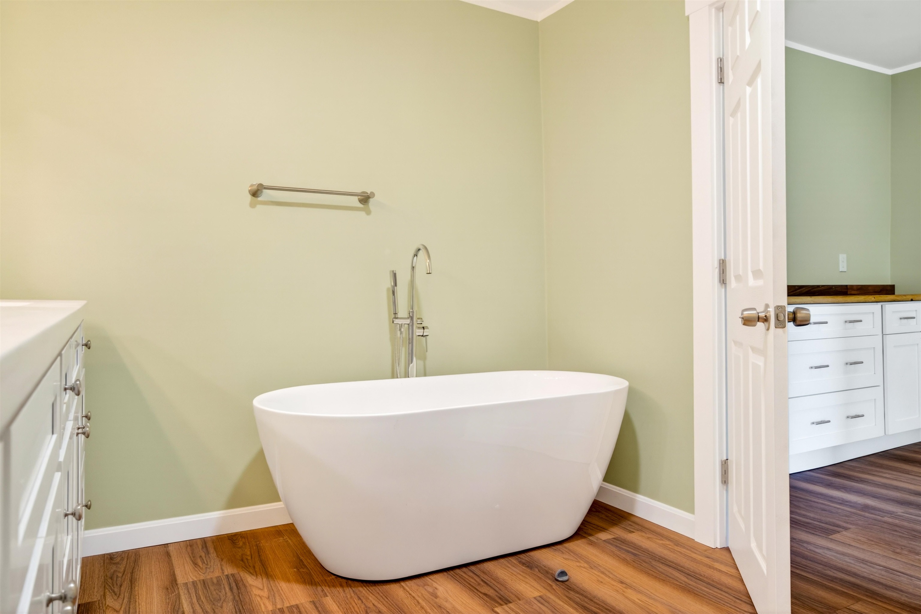 29 Clinton Avenue Property Photo 26