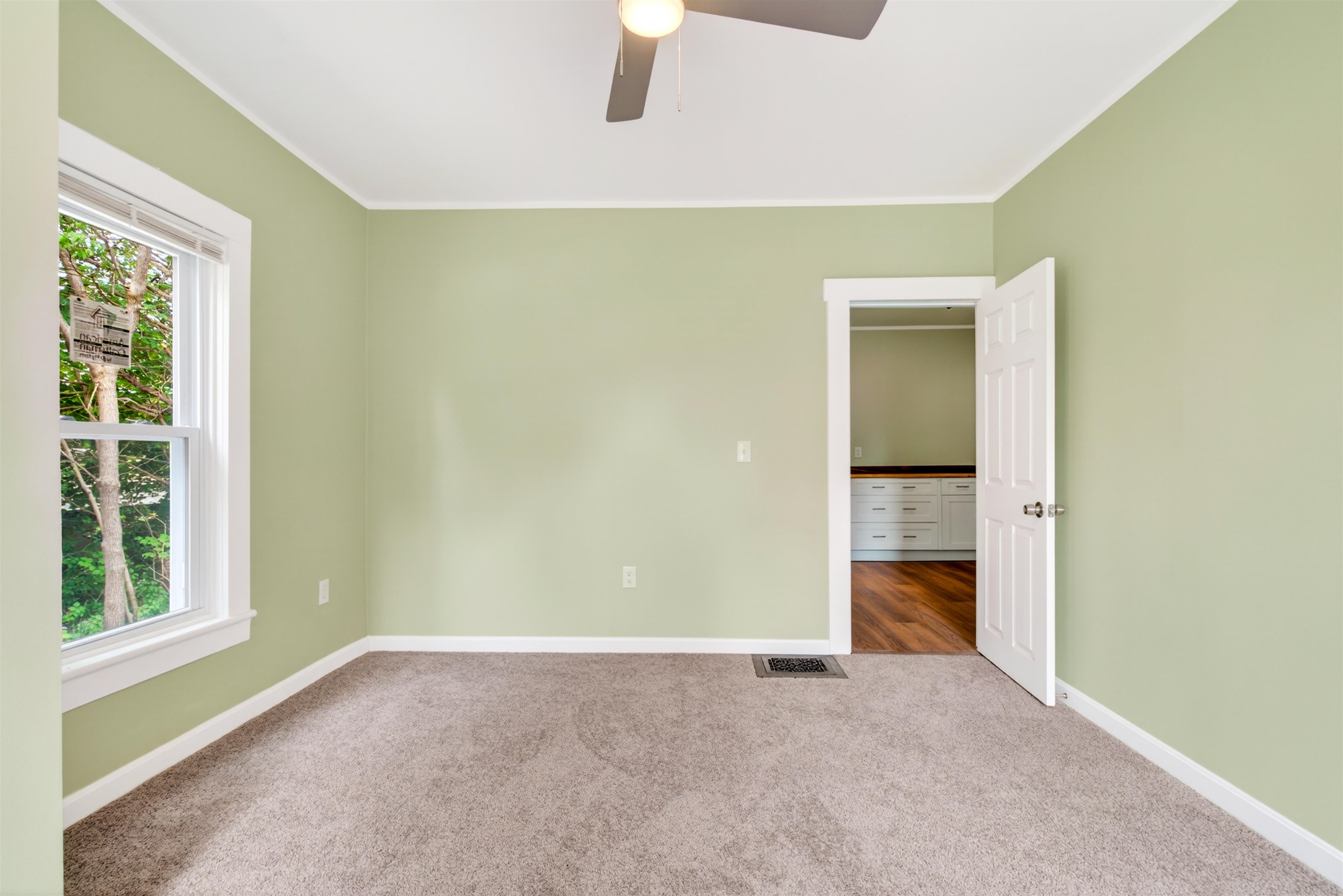 29 Clinton Avenue Property Photo 28