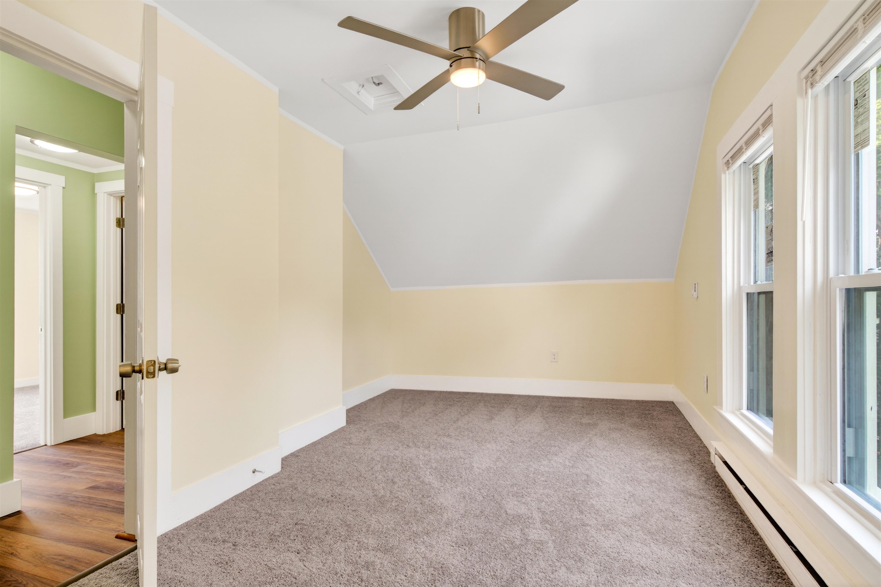 29 Clinton Avenue Property Photo 35