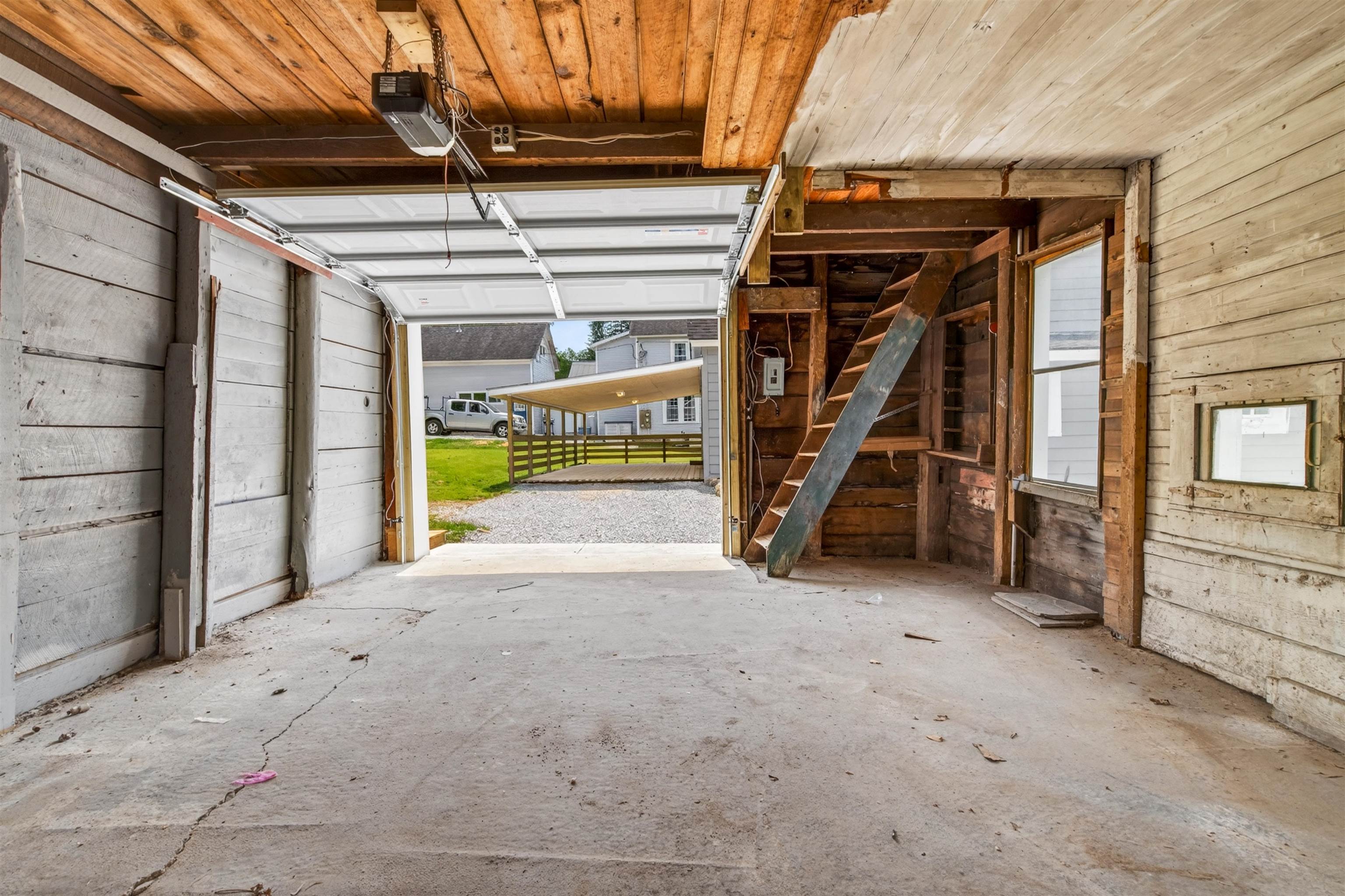 29 Clinton Avenue Property Photo 42