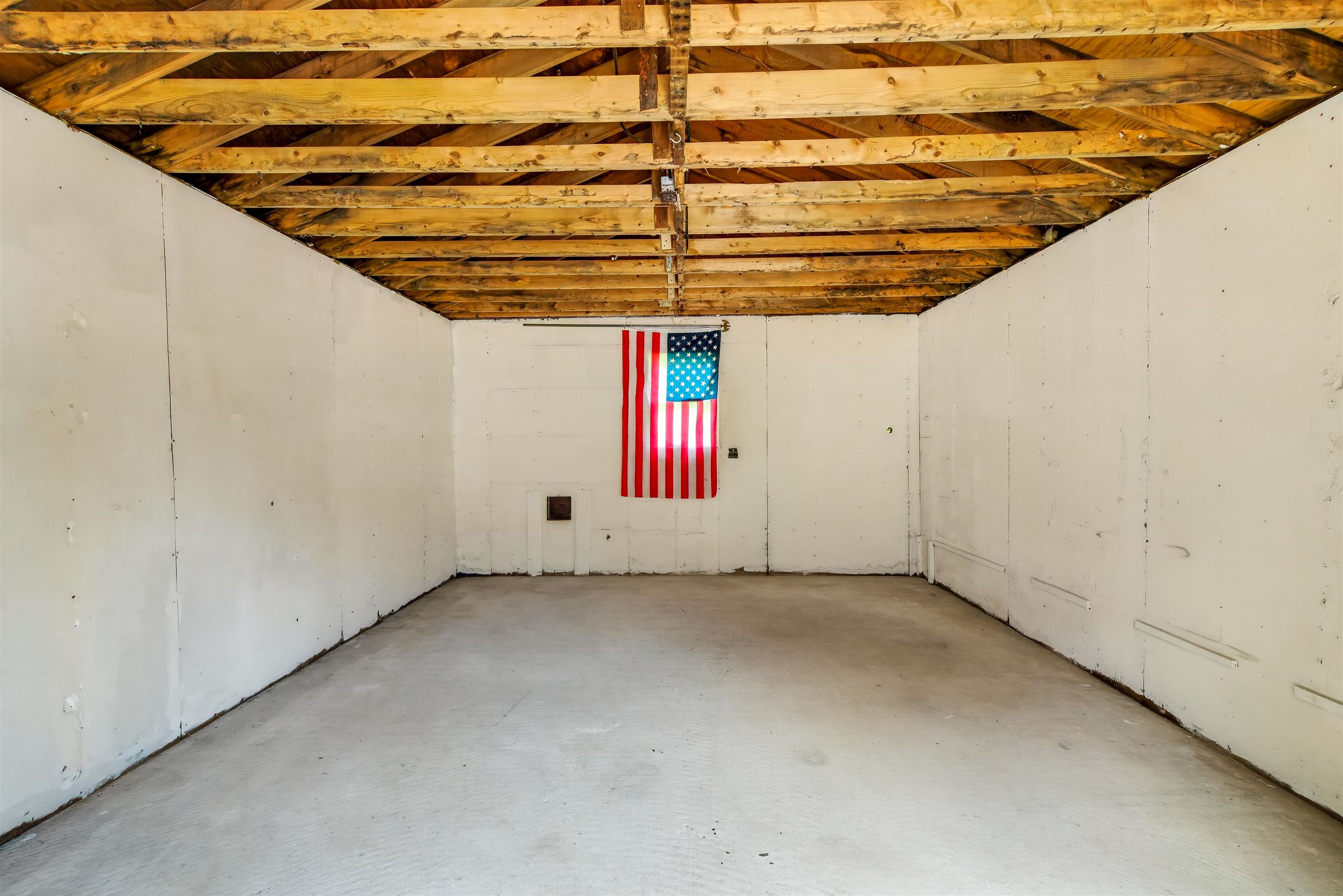 29 Clinton Avenue Property Photo 46