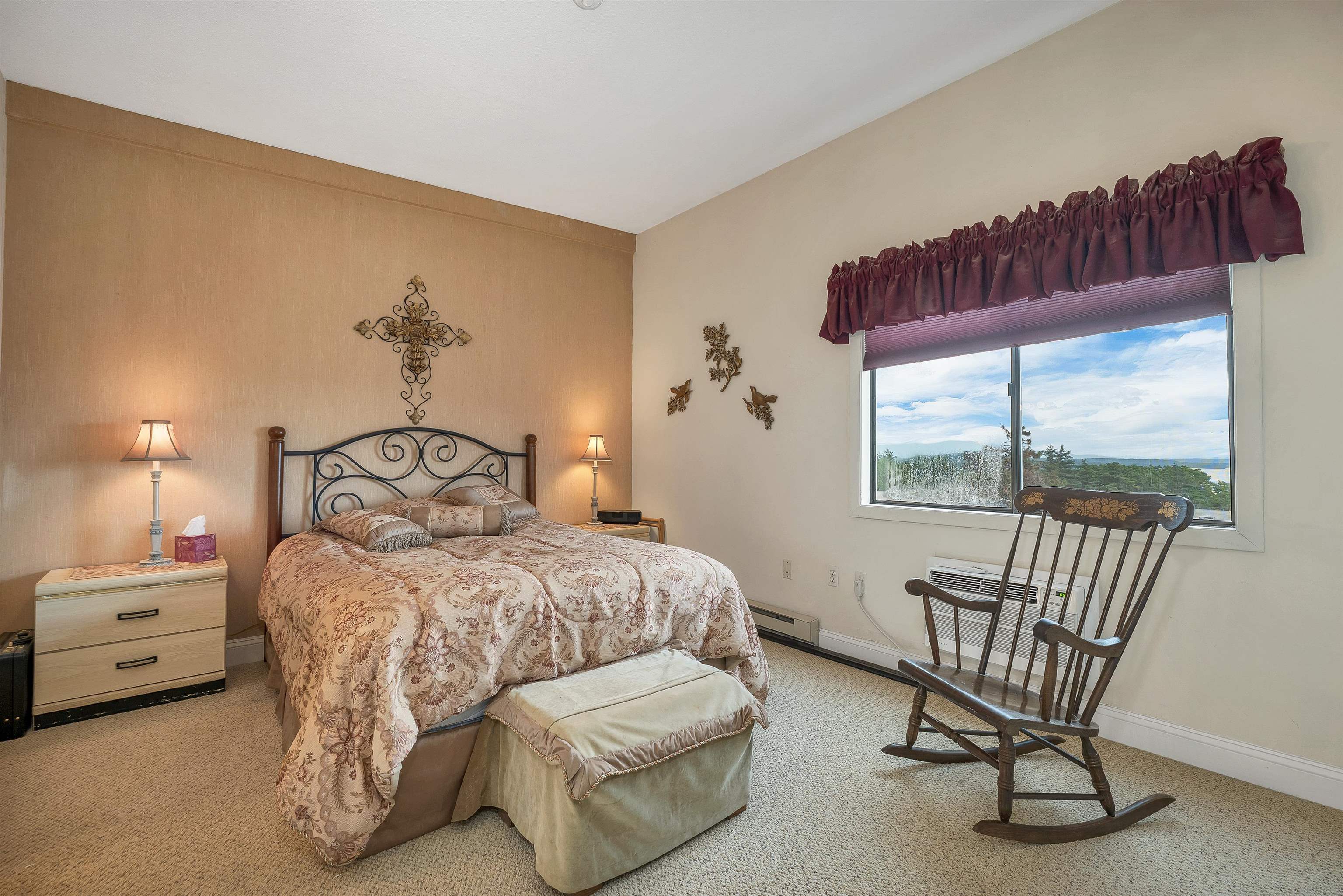 178 Treetop Circle Property Photo 22