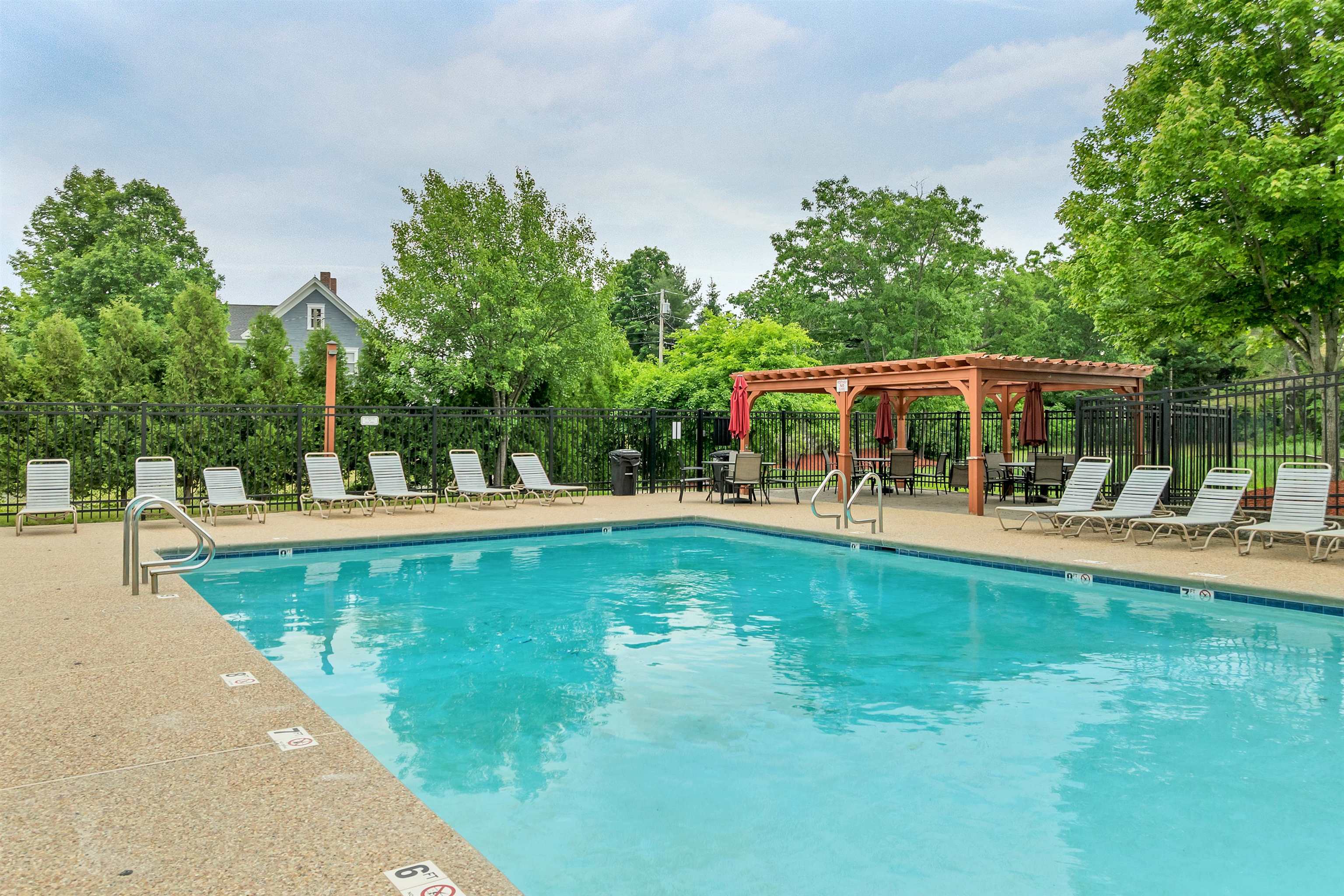 178 Treetop Circle Property Photo 26