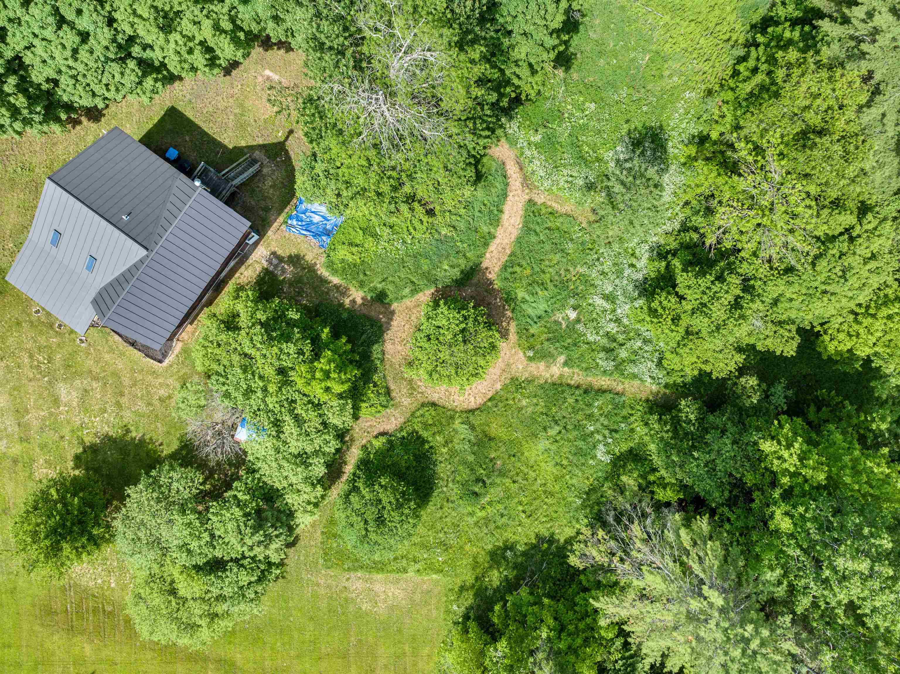 302 Brook Road Property Photo 4