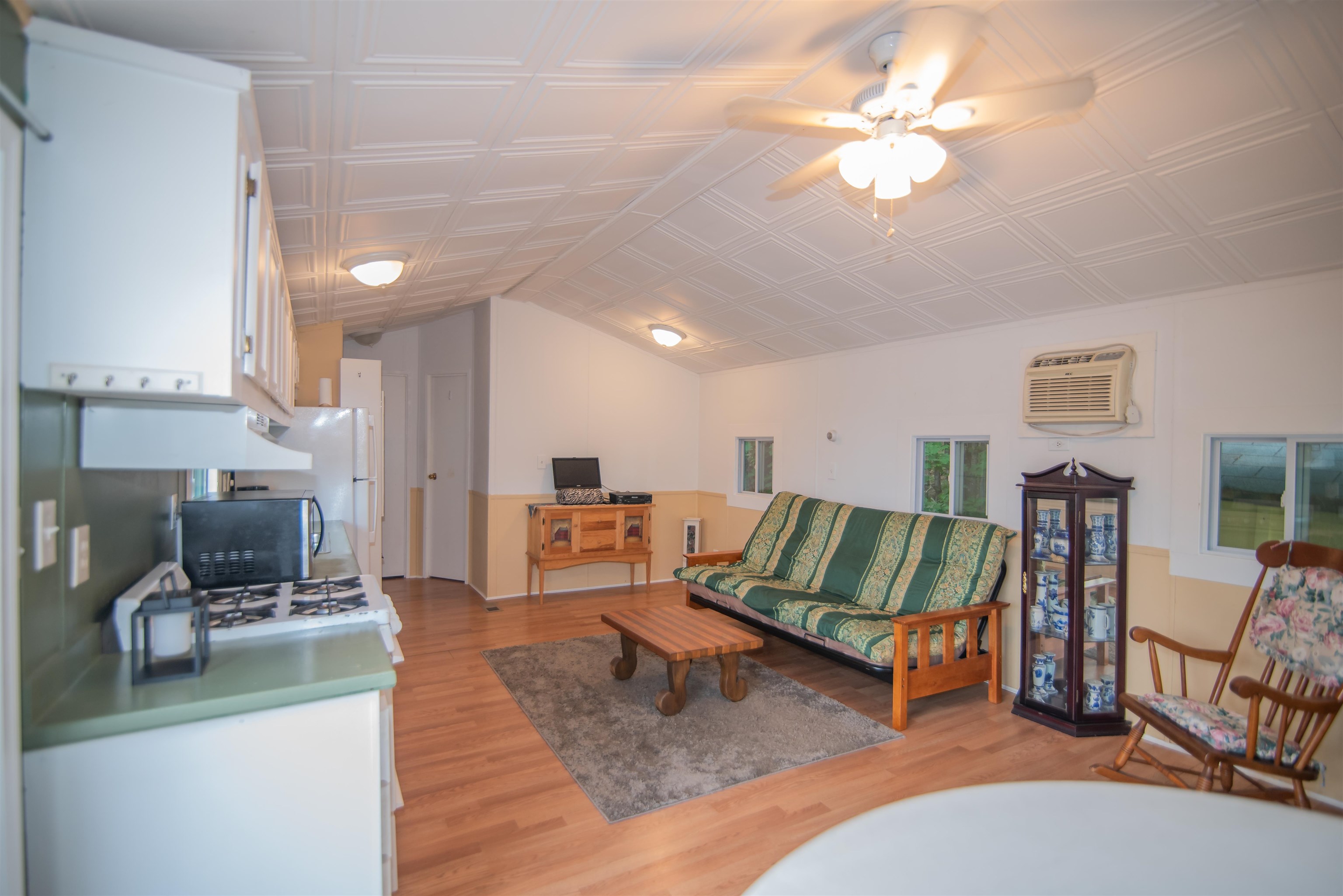 194 Buckley Road Property Photo 4