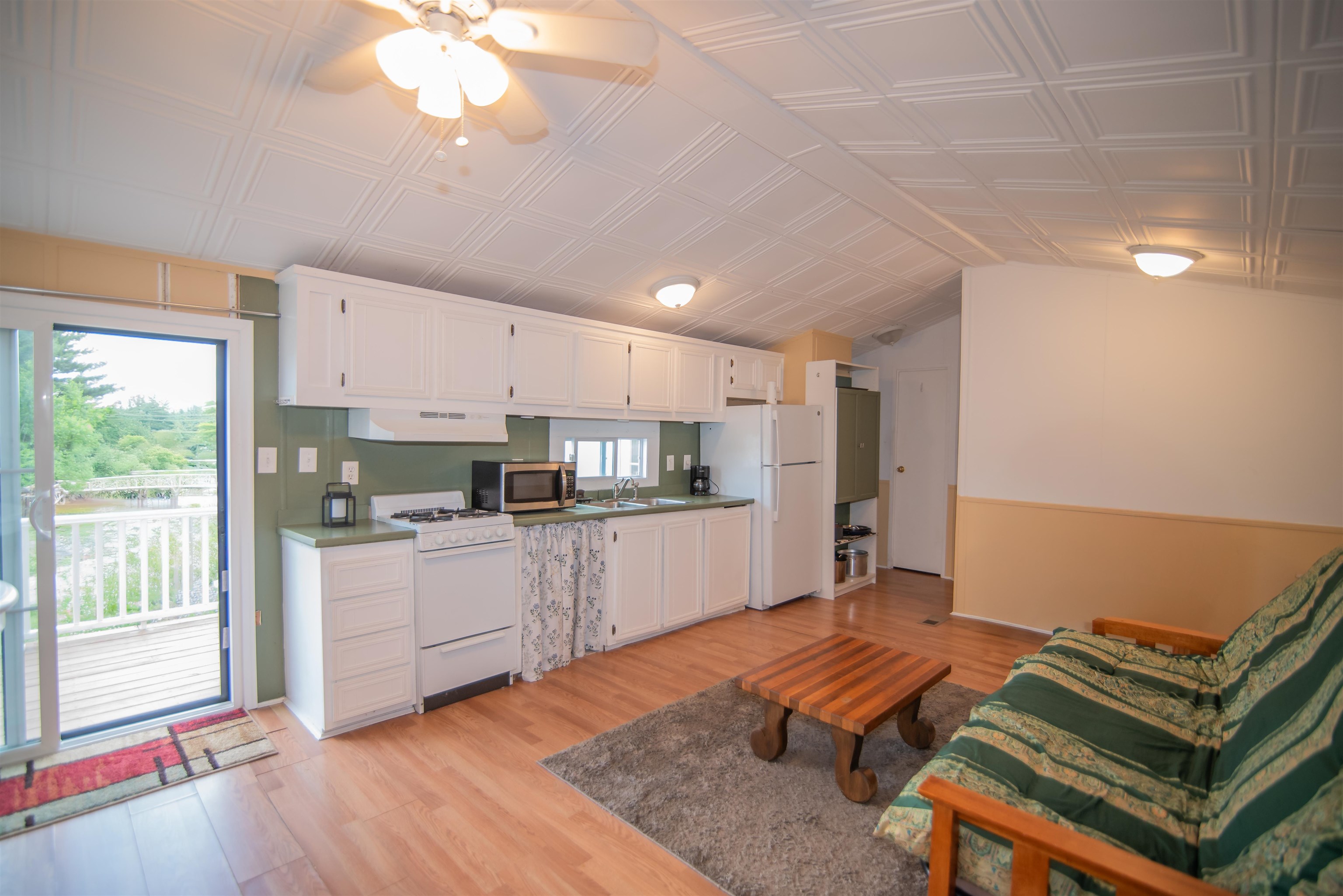194 Buckley Road Property Photo 5