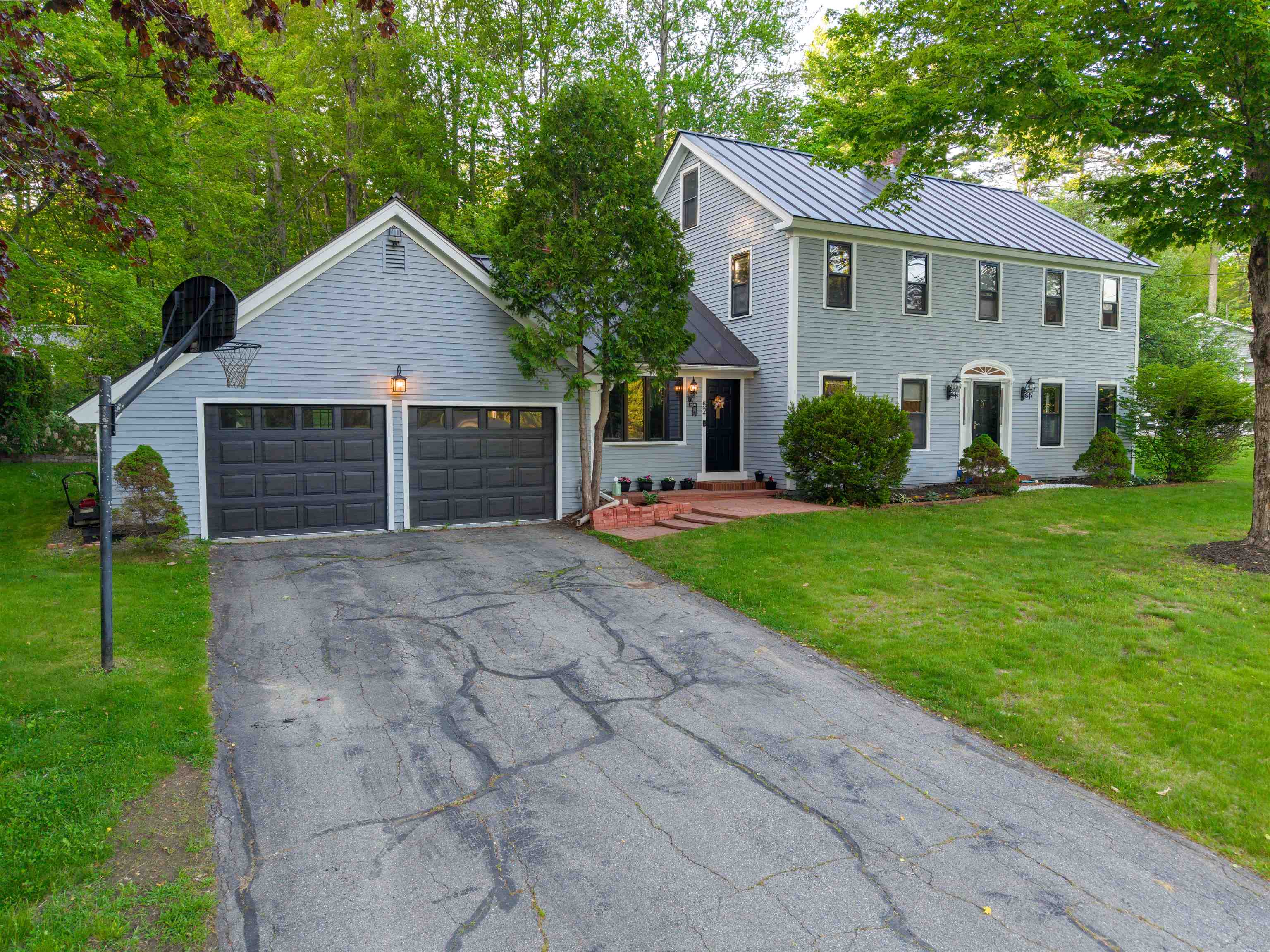 52 Ledgewood Road Property Photo 2