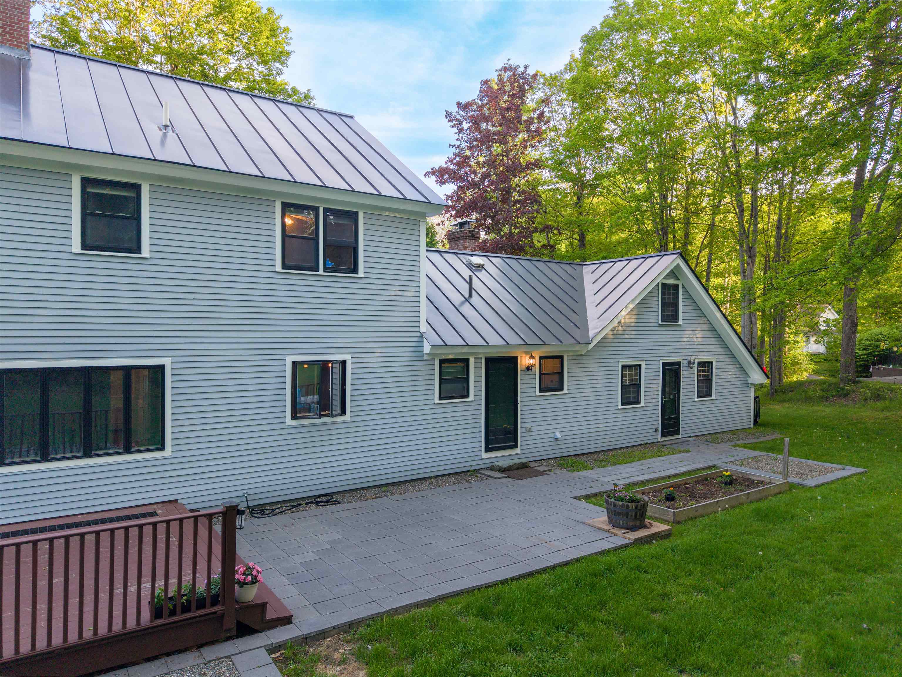52 Ledgewood Road Property Photo 8