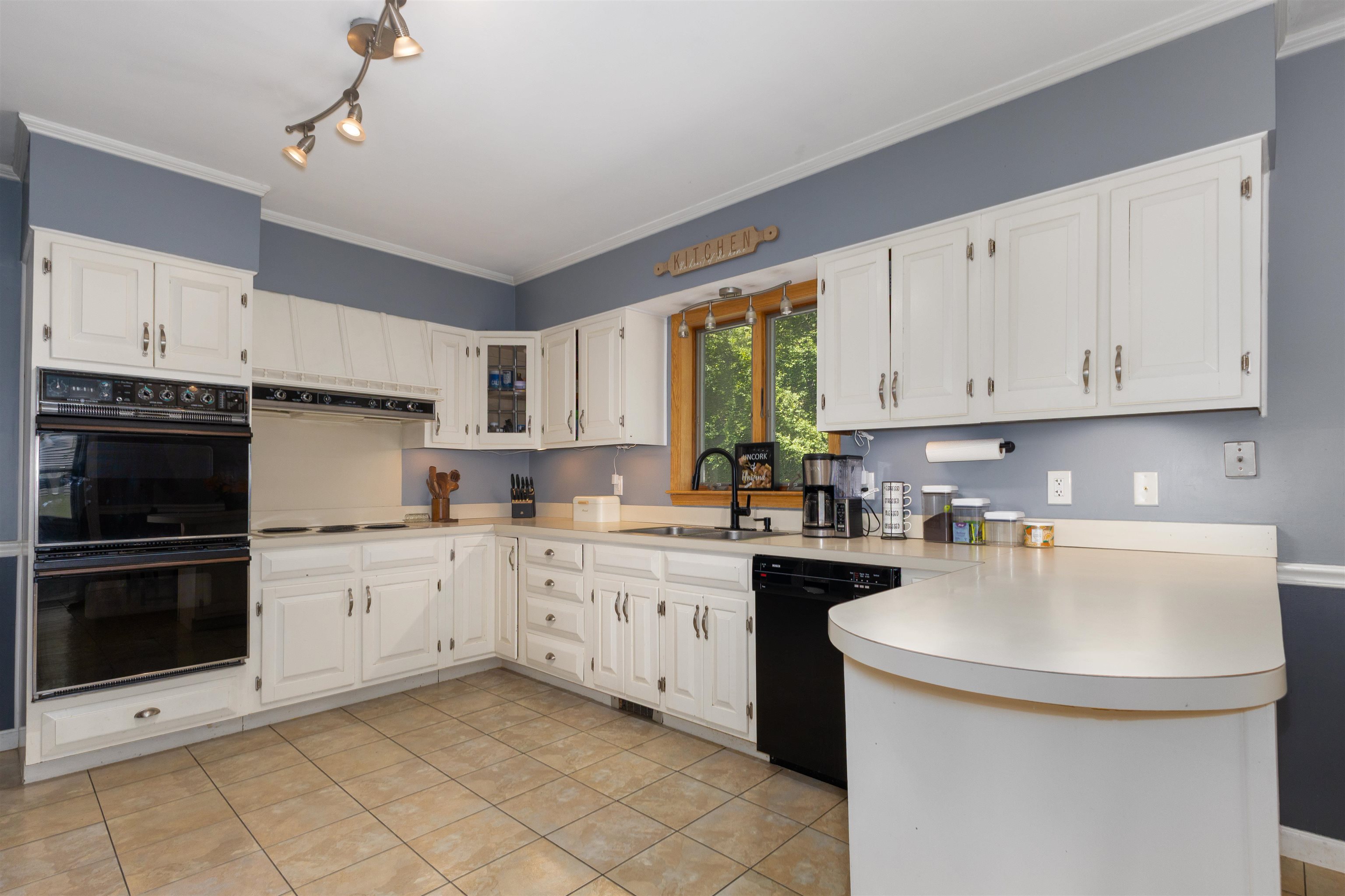 52 Ledgewood Road Property Photo 12