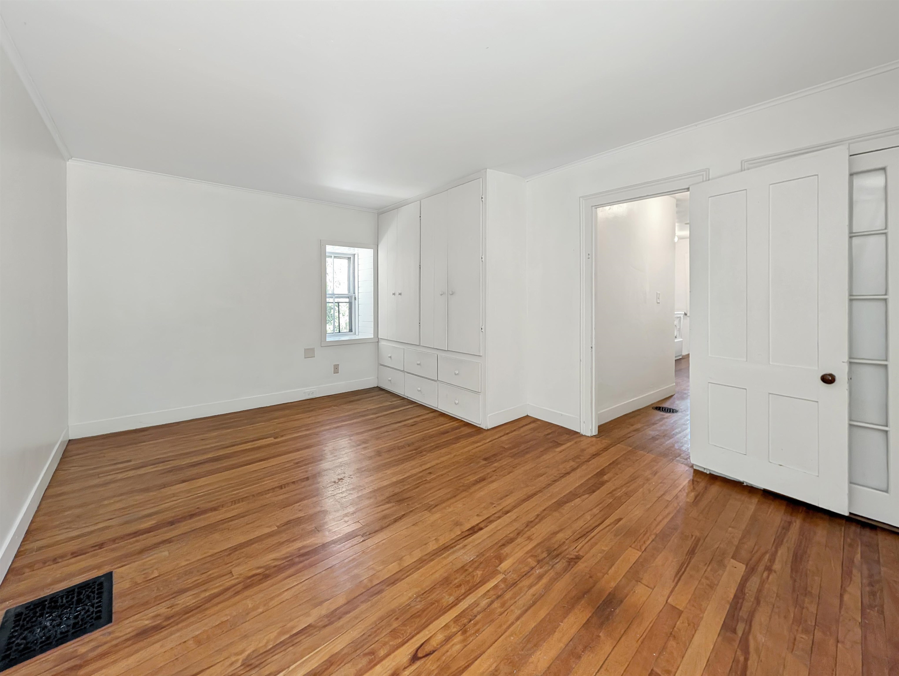 412 Western Avenue Property Photo 19