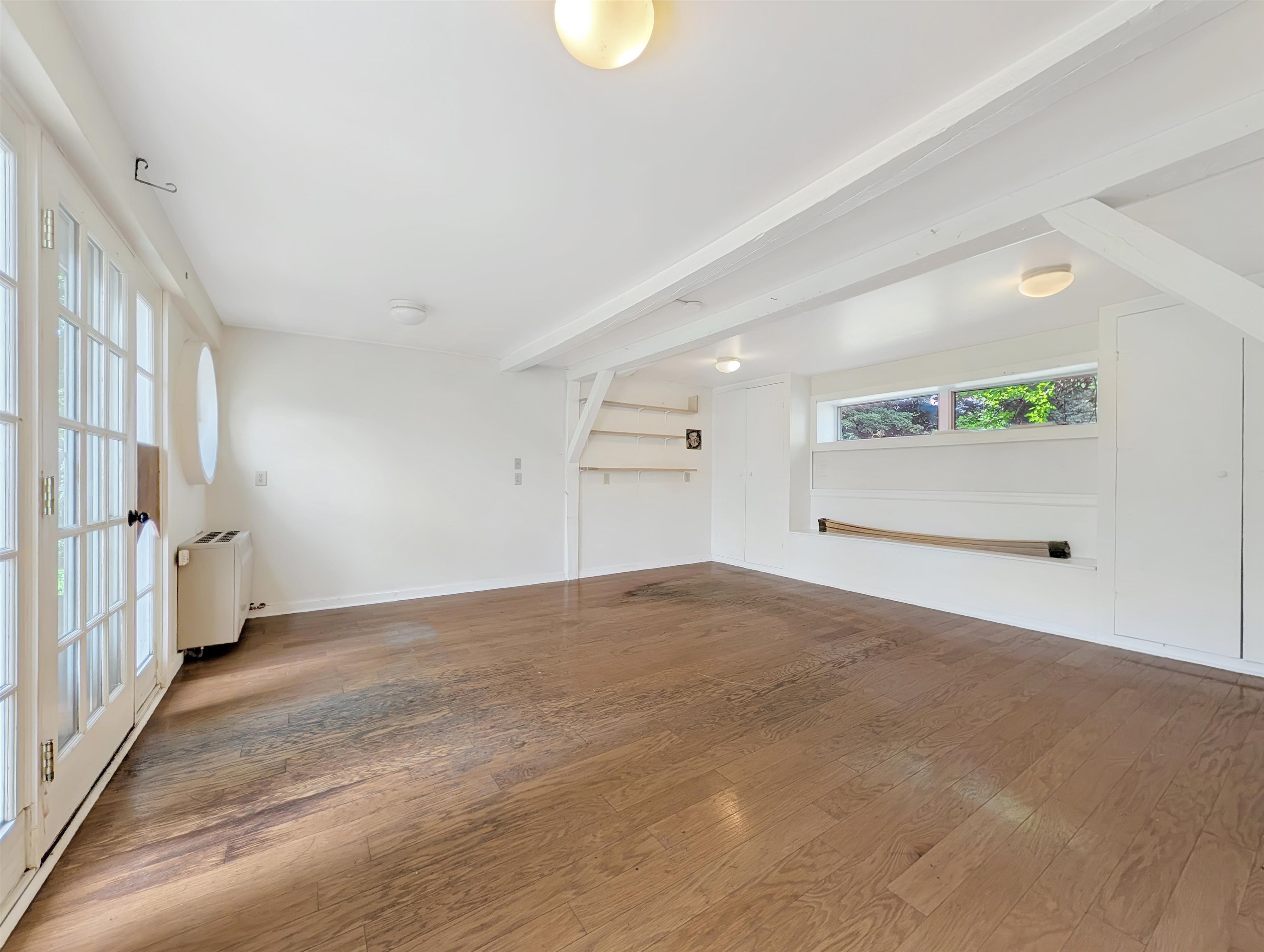 412 Western Avenue Property Photo 24