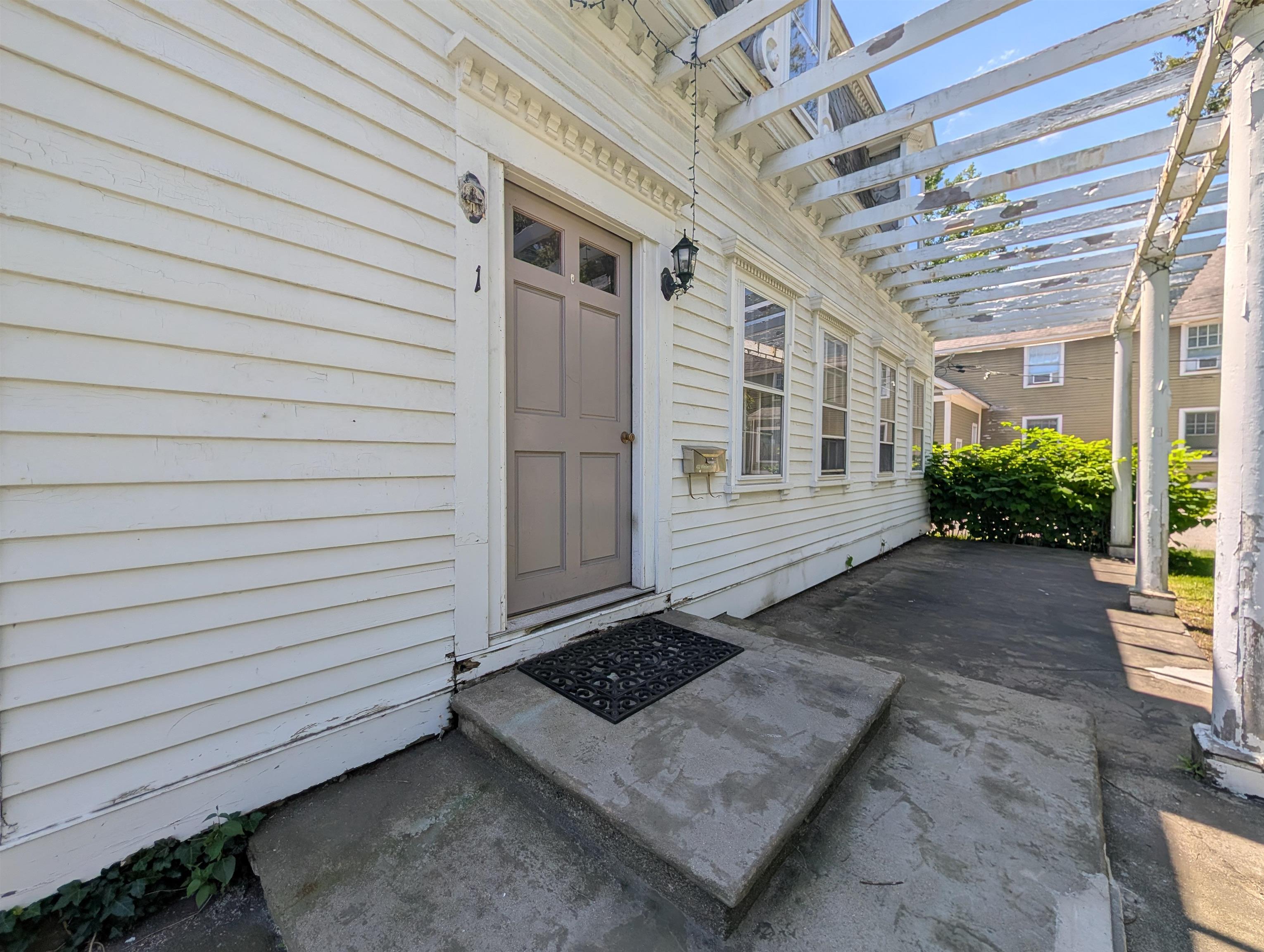412 Western Avenue Property Photo 31