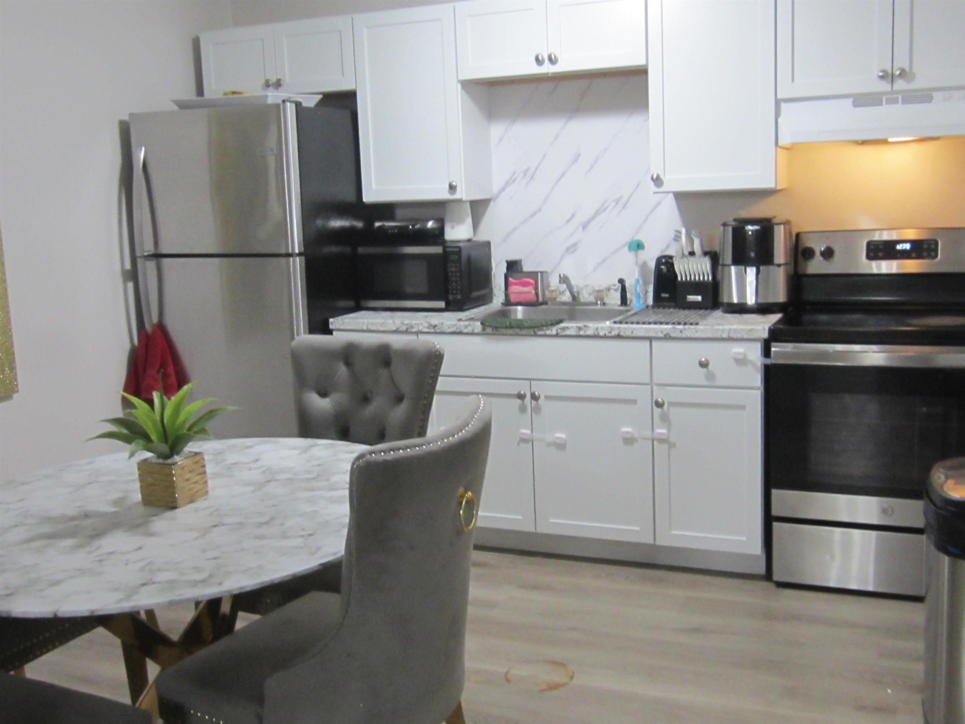 55 Log Street Property Photo 4
