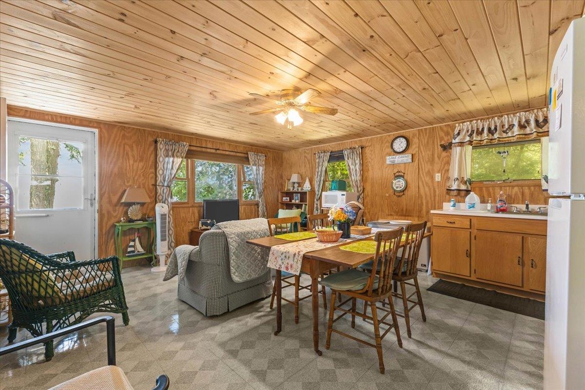 306 Hammond Shore Road Property Photo 17