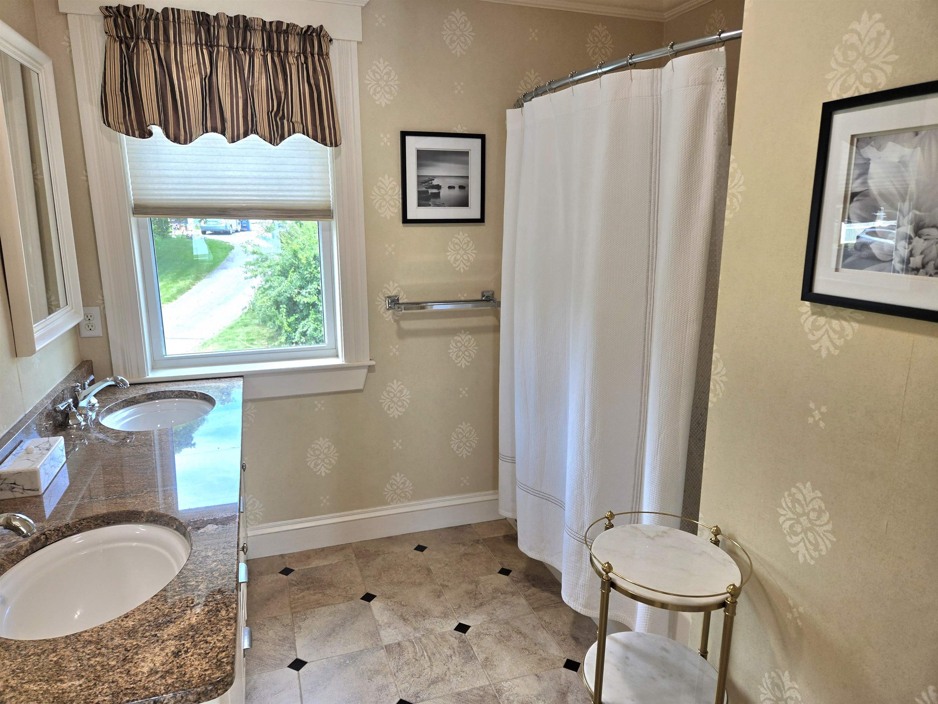 35 North Shore Road Property Photo 32