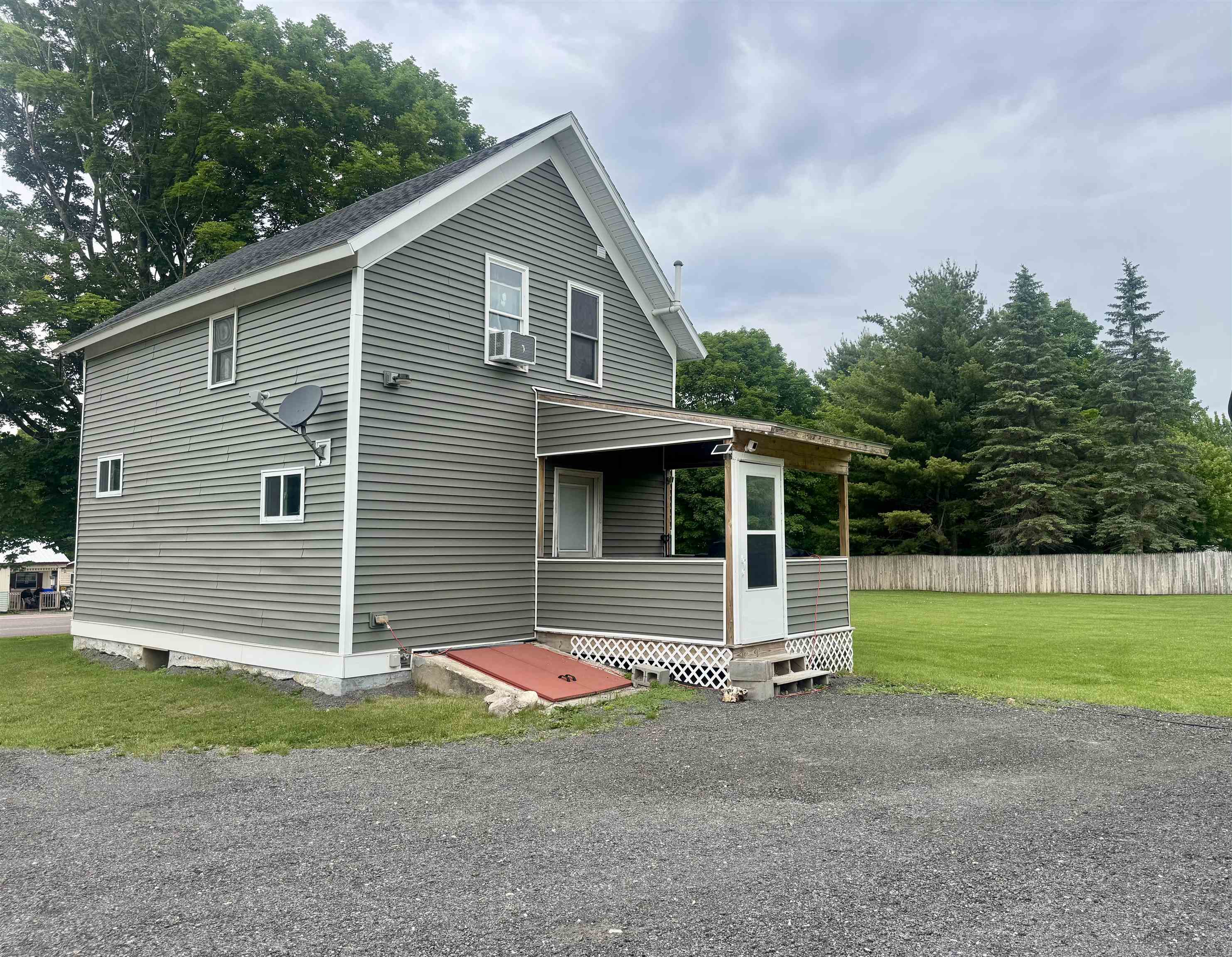 5961 Spear Street Property Photo 3