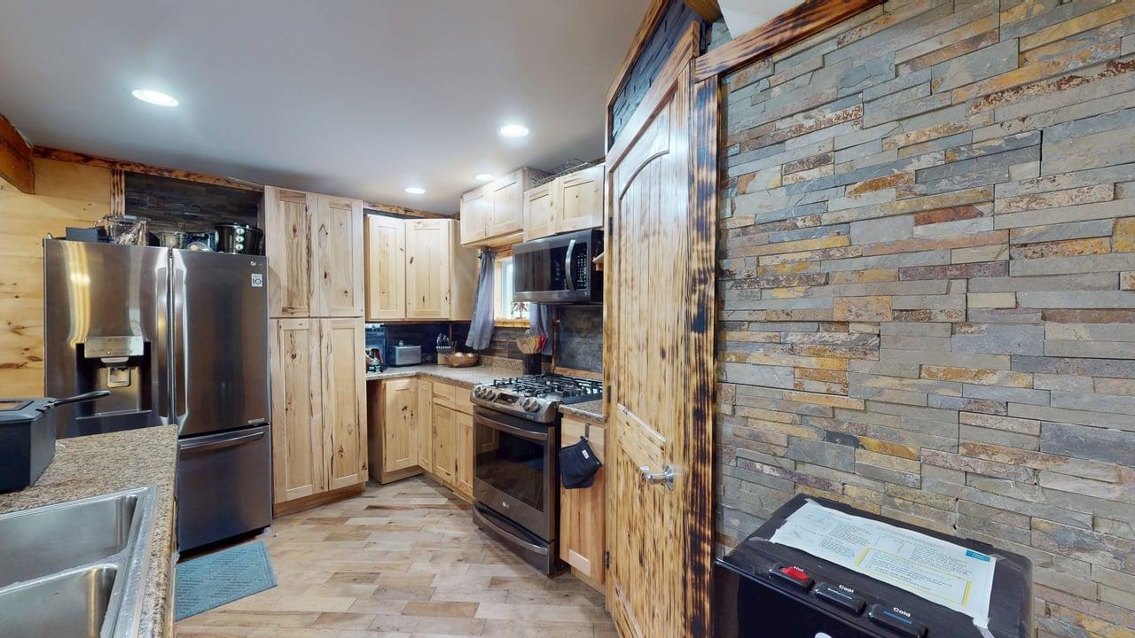 5961 Spear Street Property Photo 14