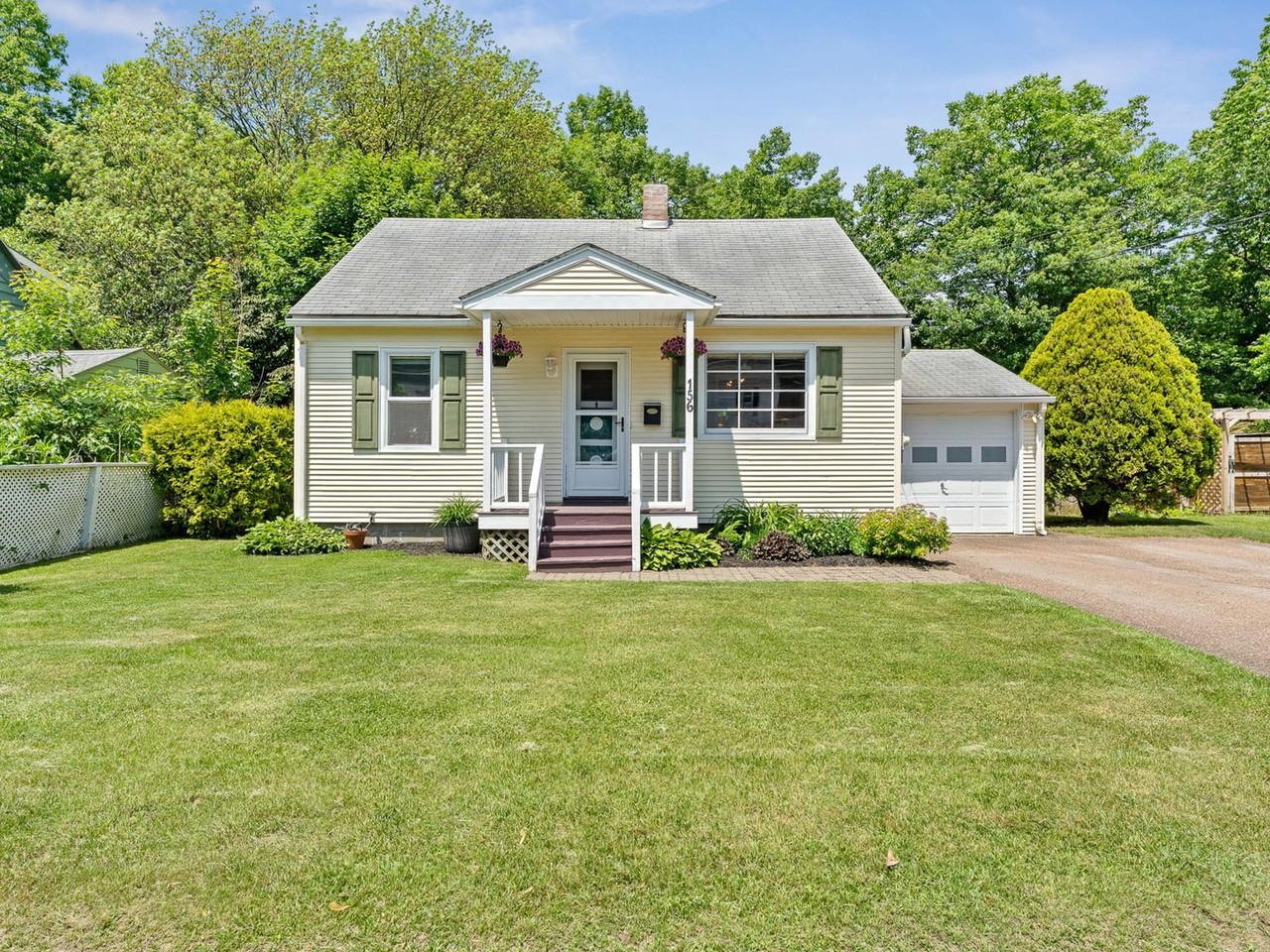 156 Woodlawn Road Property Photo 1
