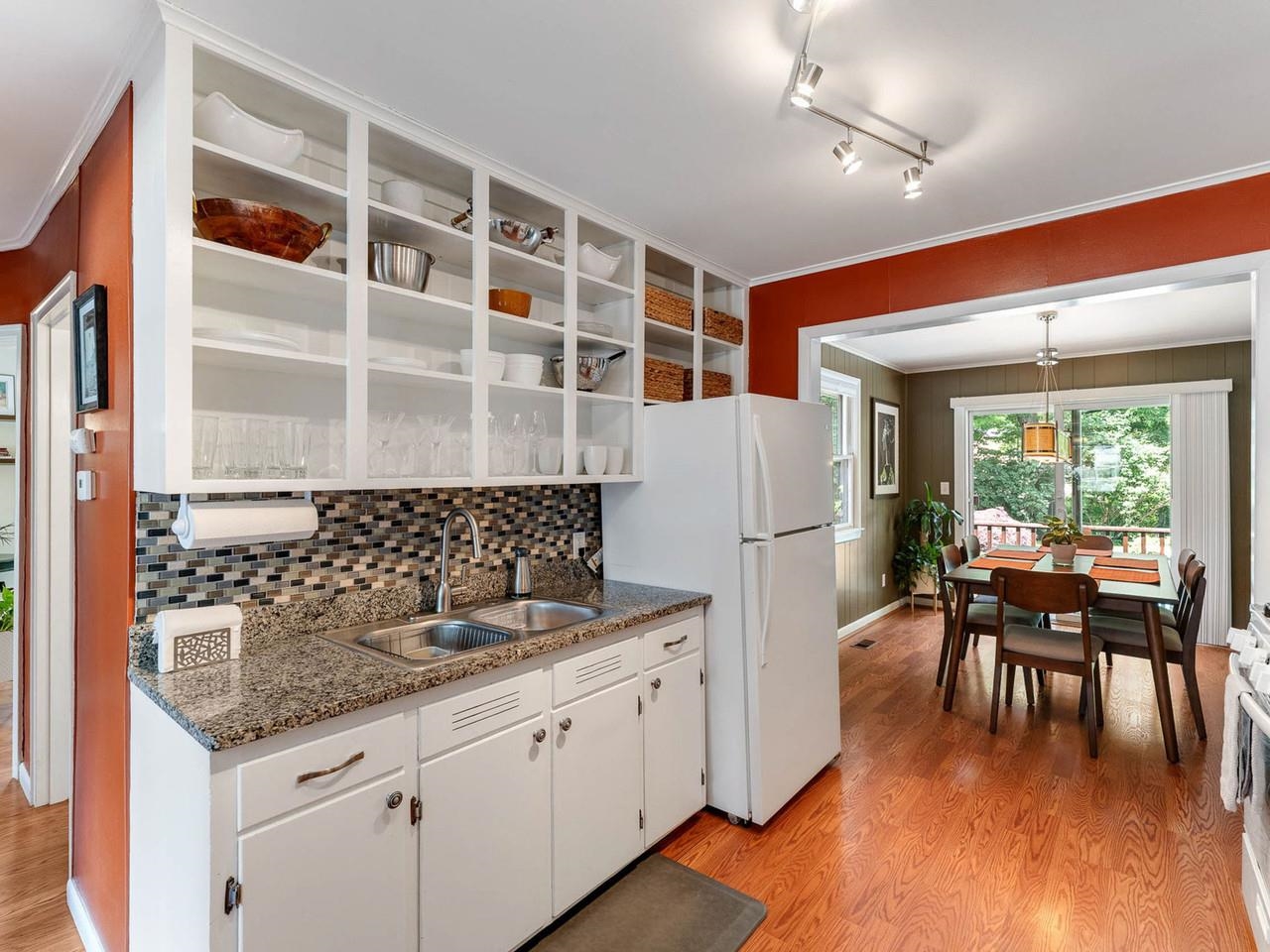156 Woodlawn Road Property Photo 12