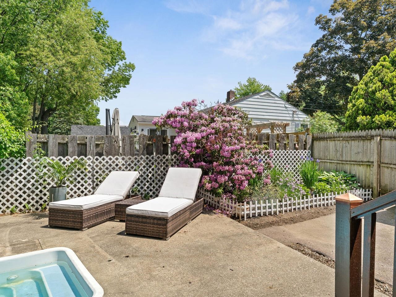 156 Woodlawn Road Property Photo 35