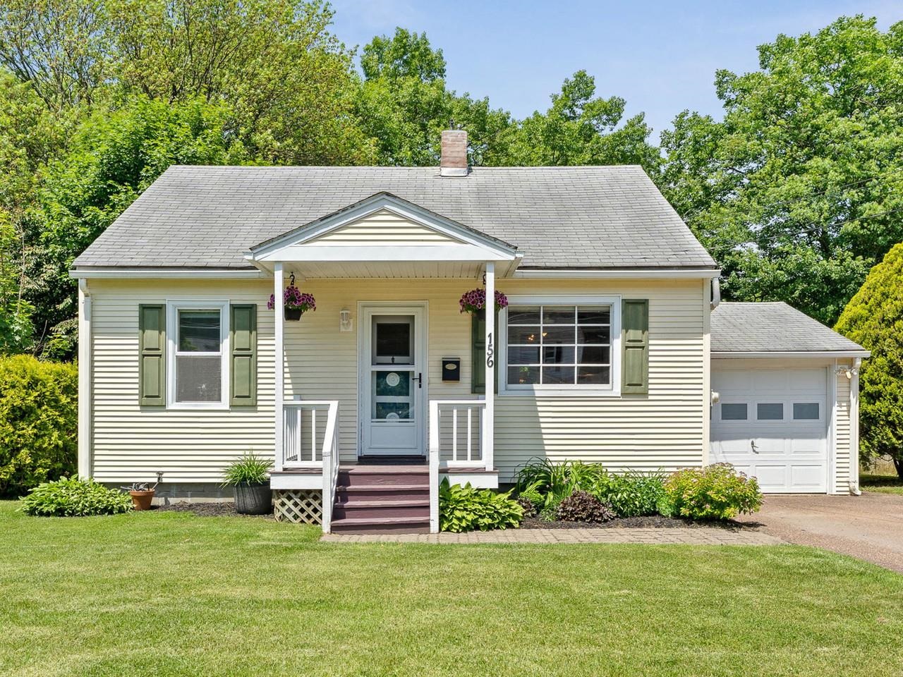 156 Woodlawn Road Property Photo 43