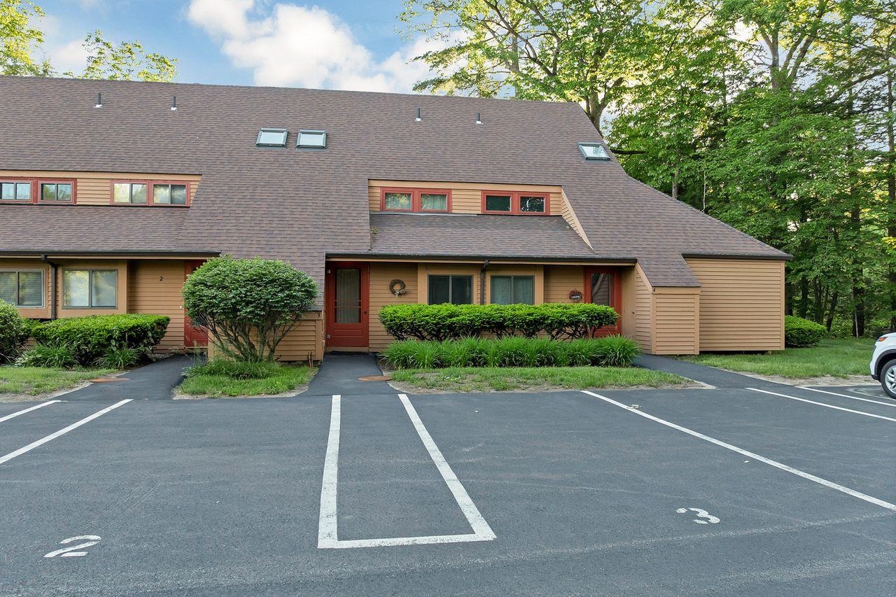85 Fairway Drive Property Photo 4