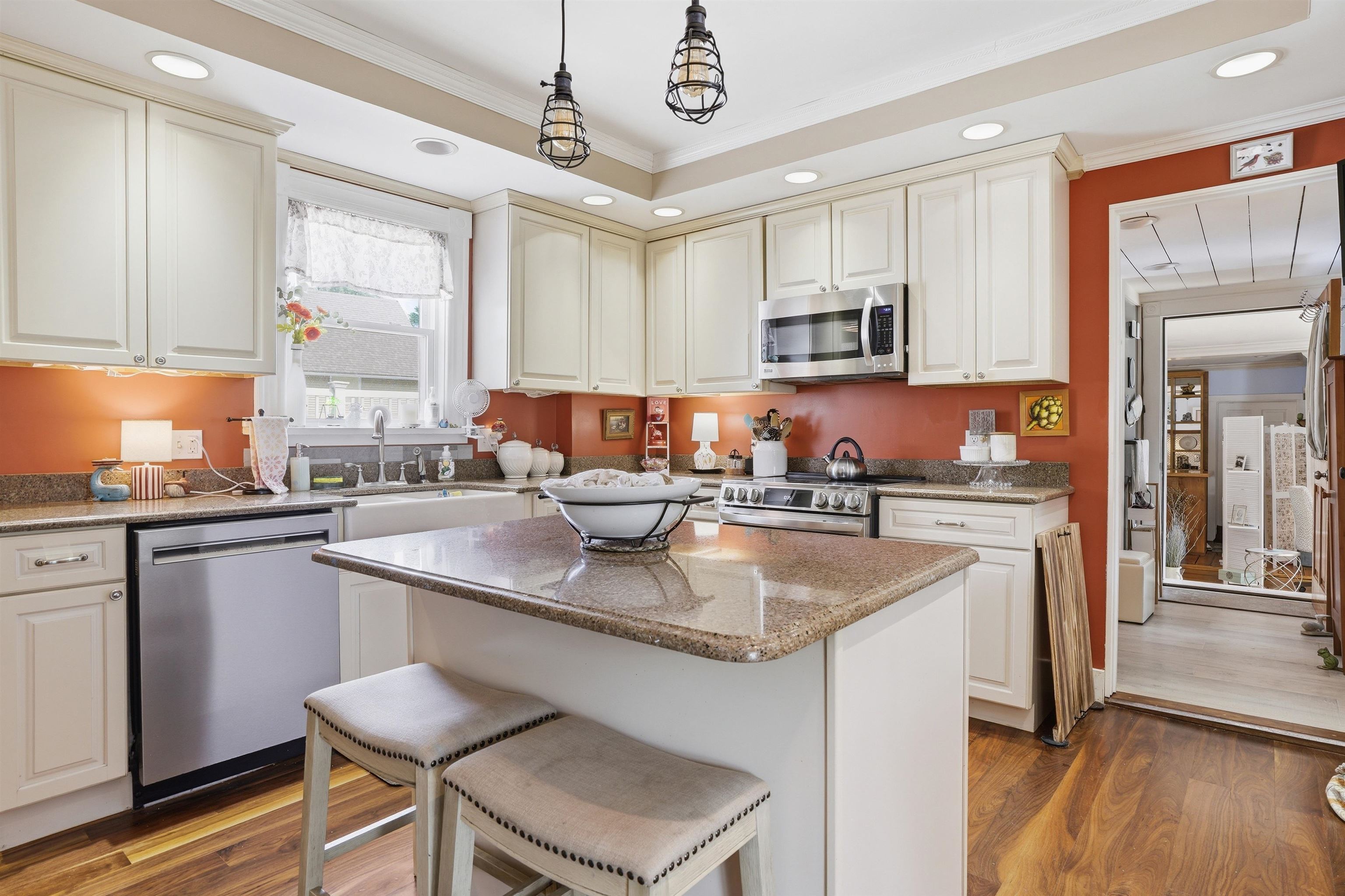 67 Park Avenue Property Photo 22