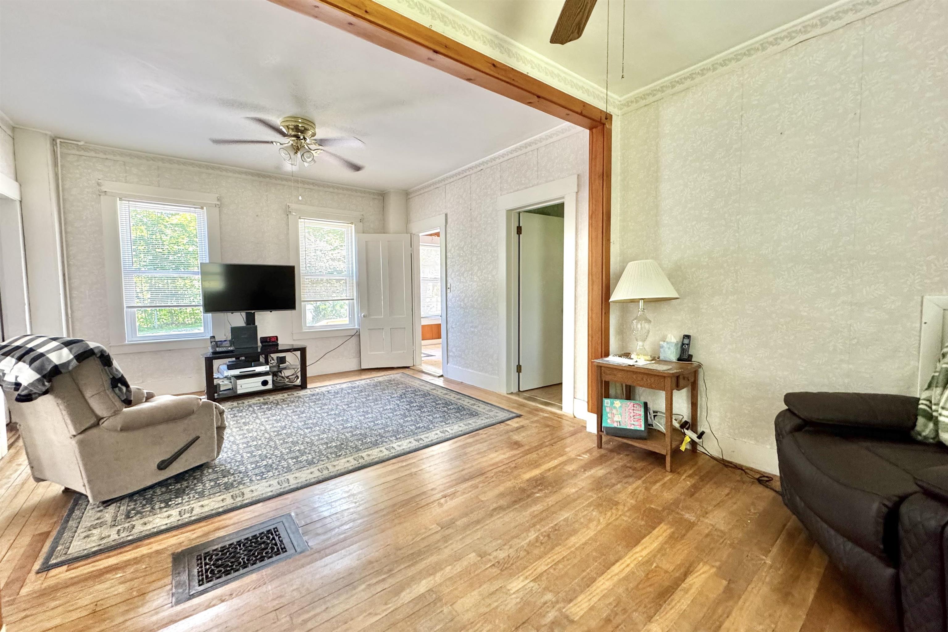 39 Chestnut Street Property Photo 19