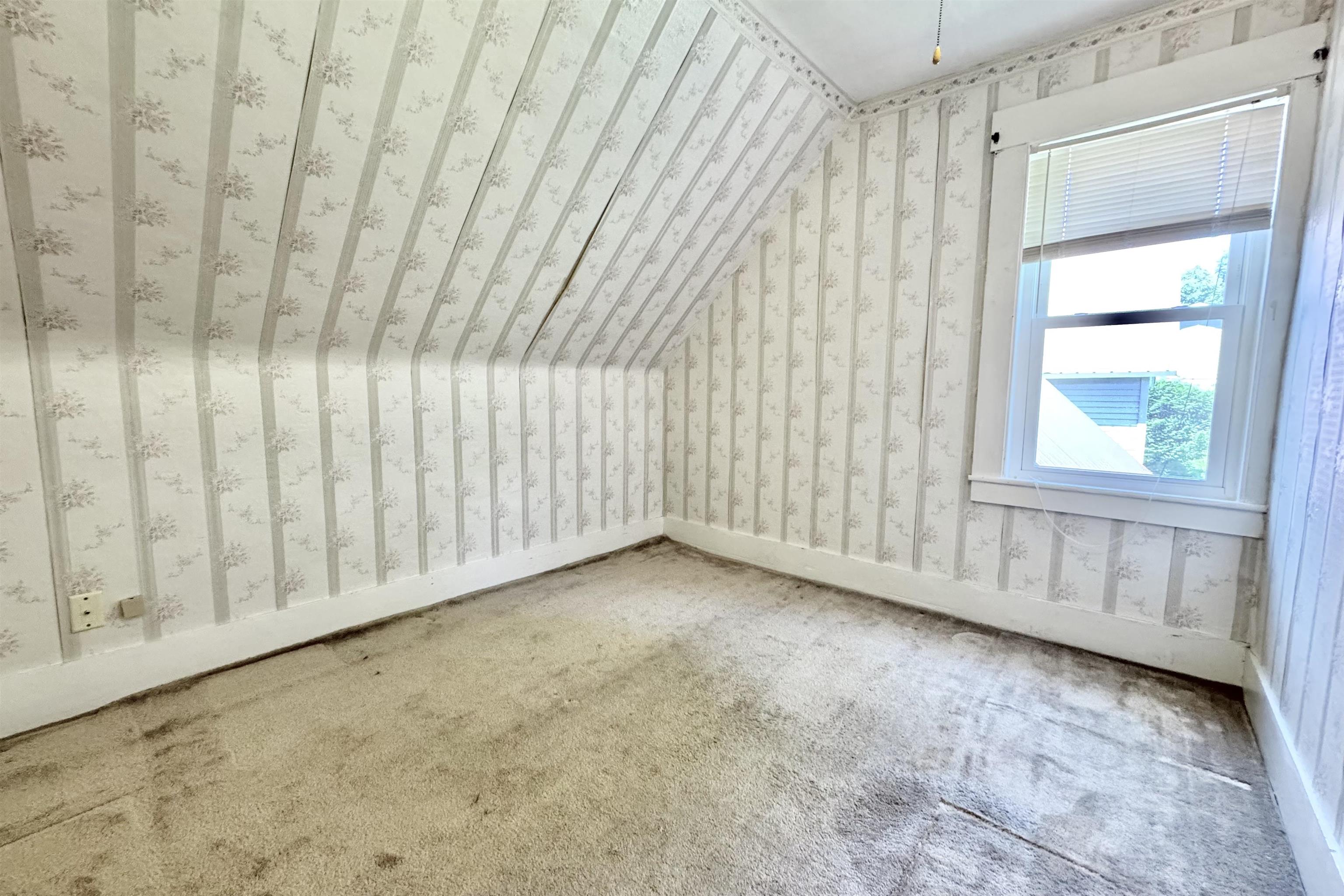 39 Chestnut Street Property Photo 36