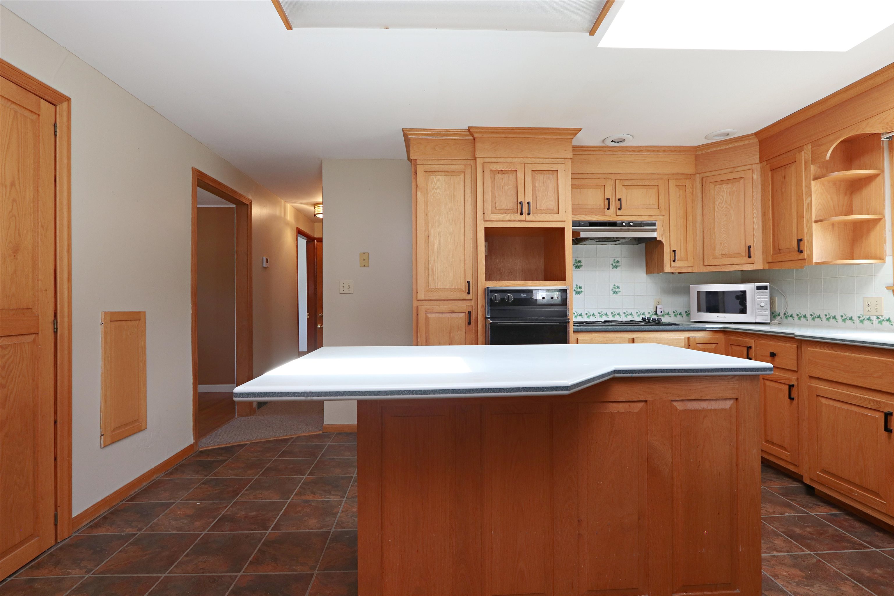 375 Concord Avenue Property Photo 7