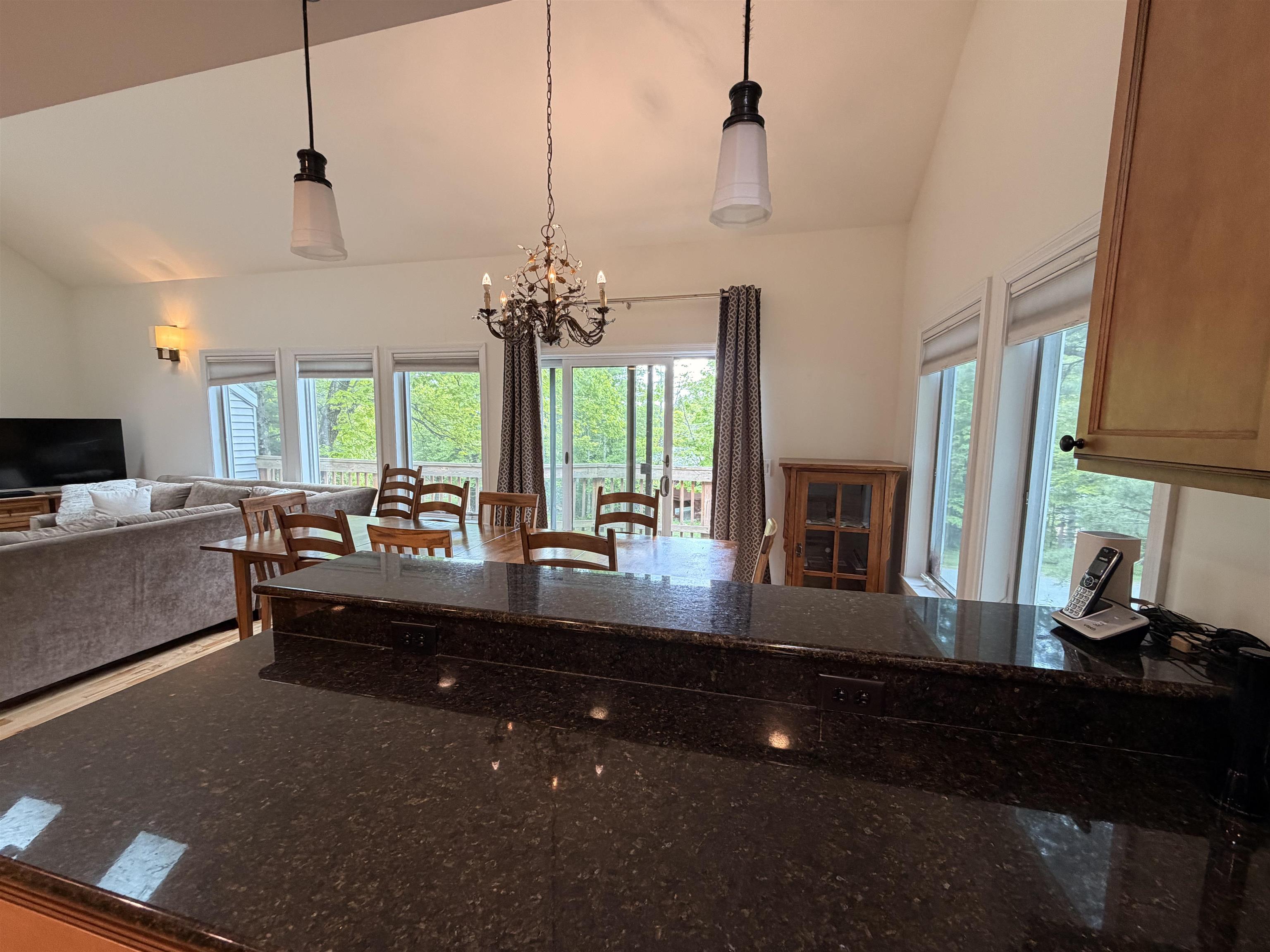 16 A Snowtree Lane Property Photo 14