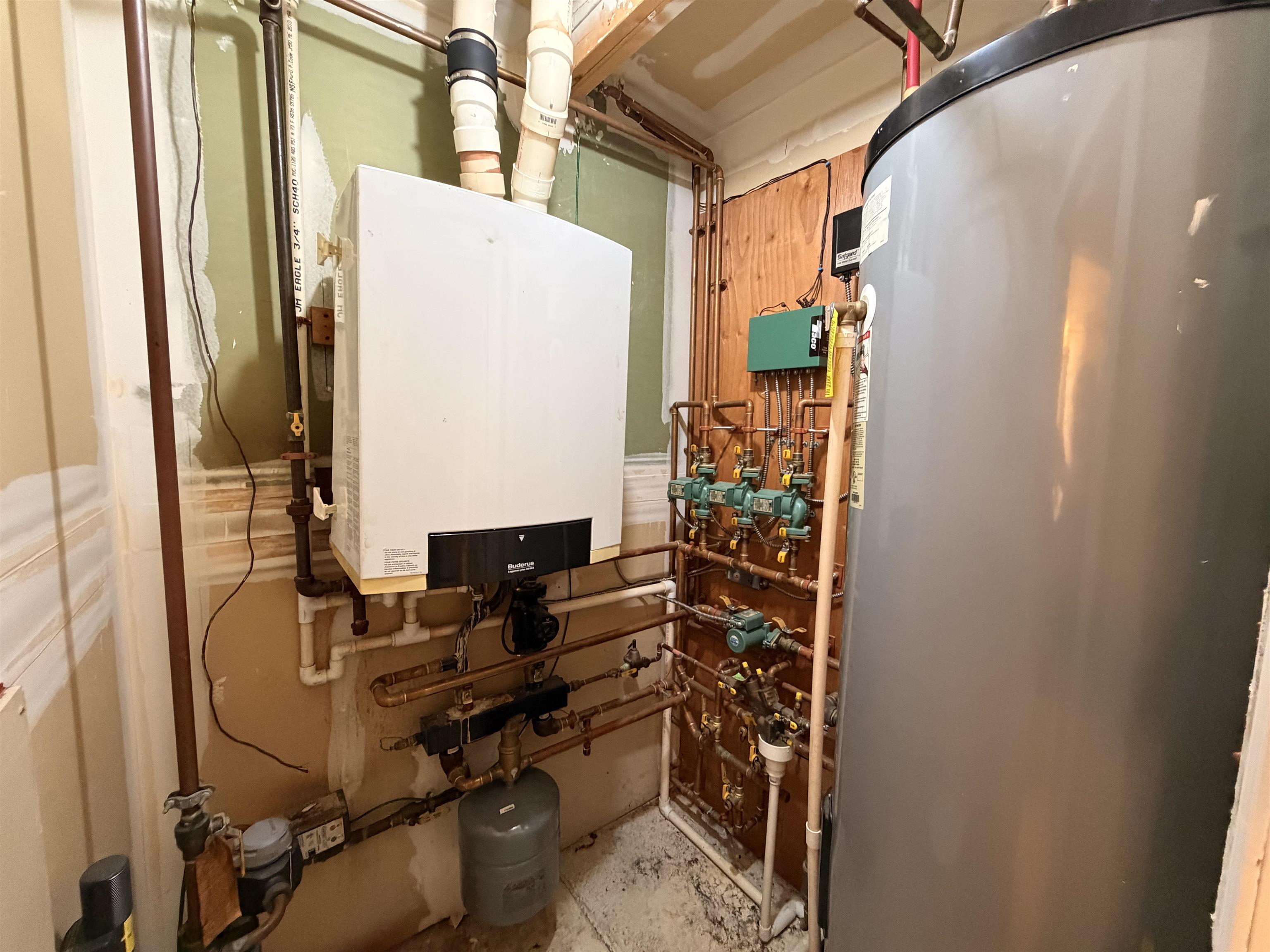 16 A Snowtree Lane Property Photo 39
