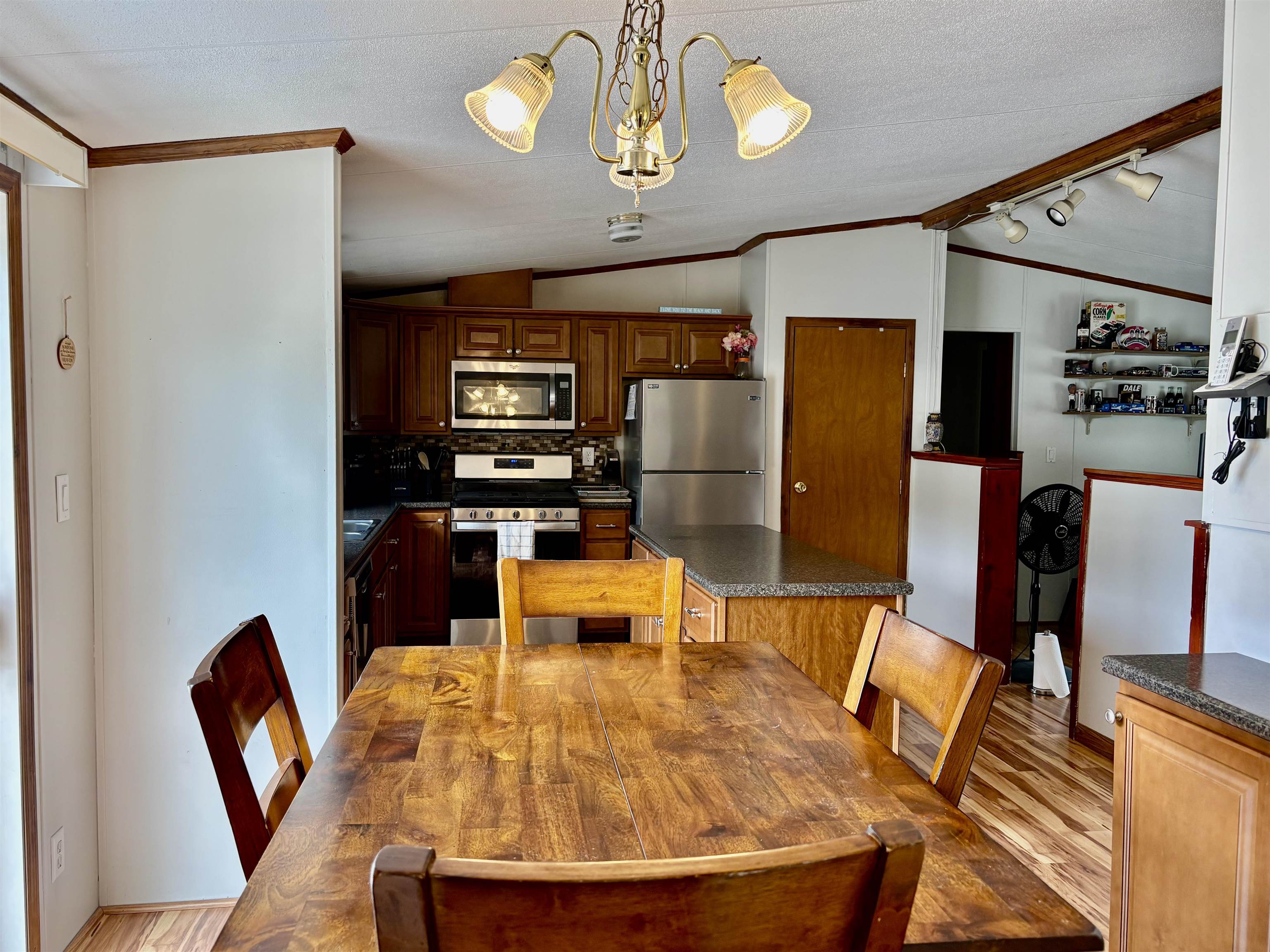 63 Oak Drive Property Photo 13