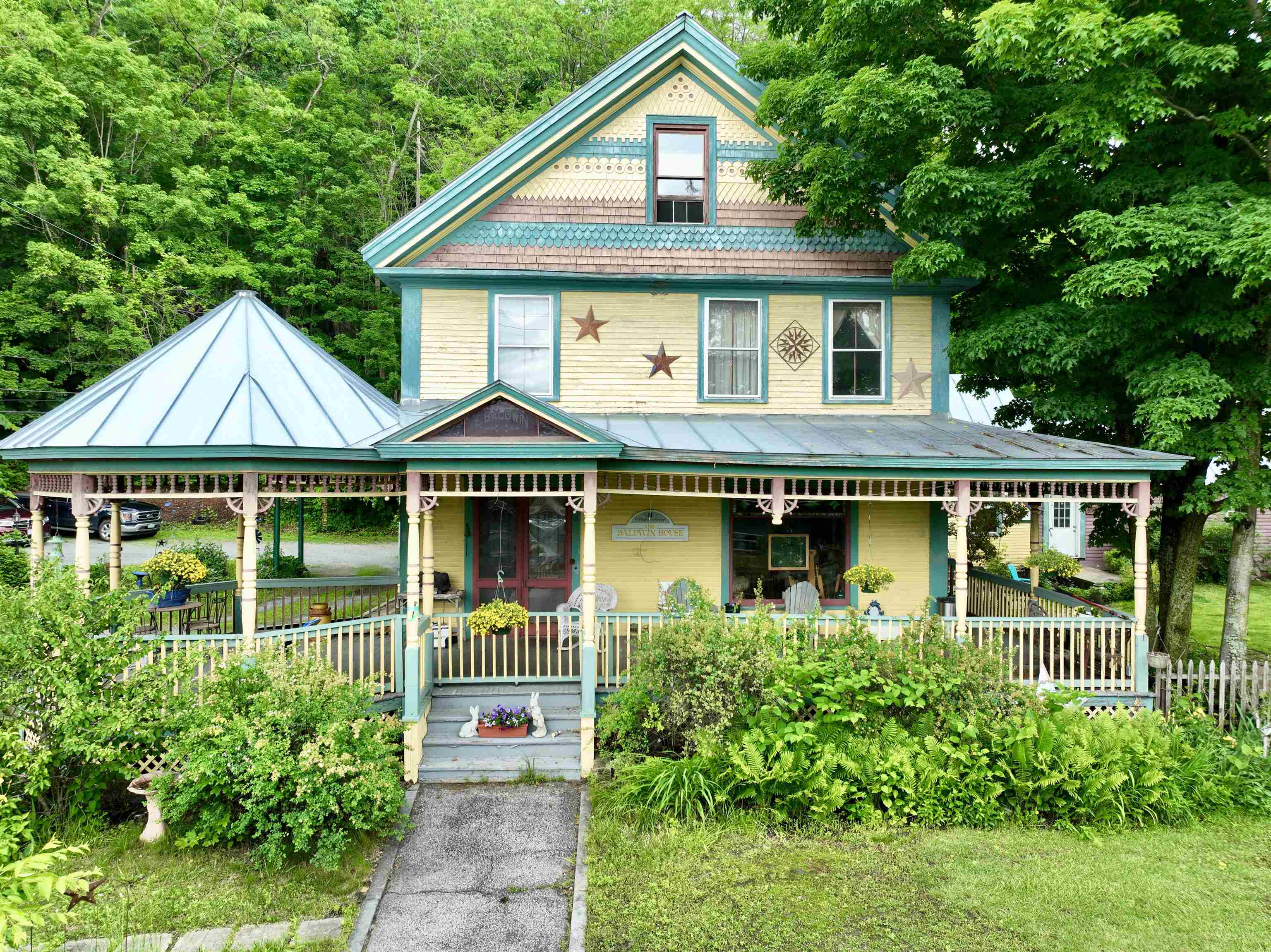 11 Water Street Property Photo 4