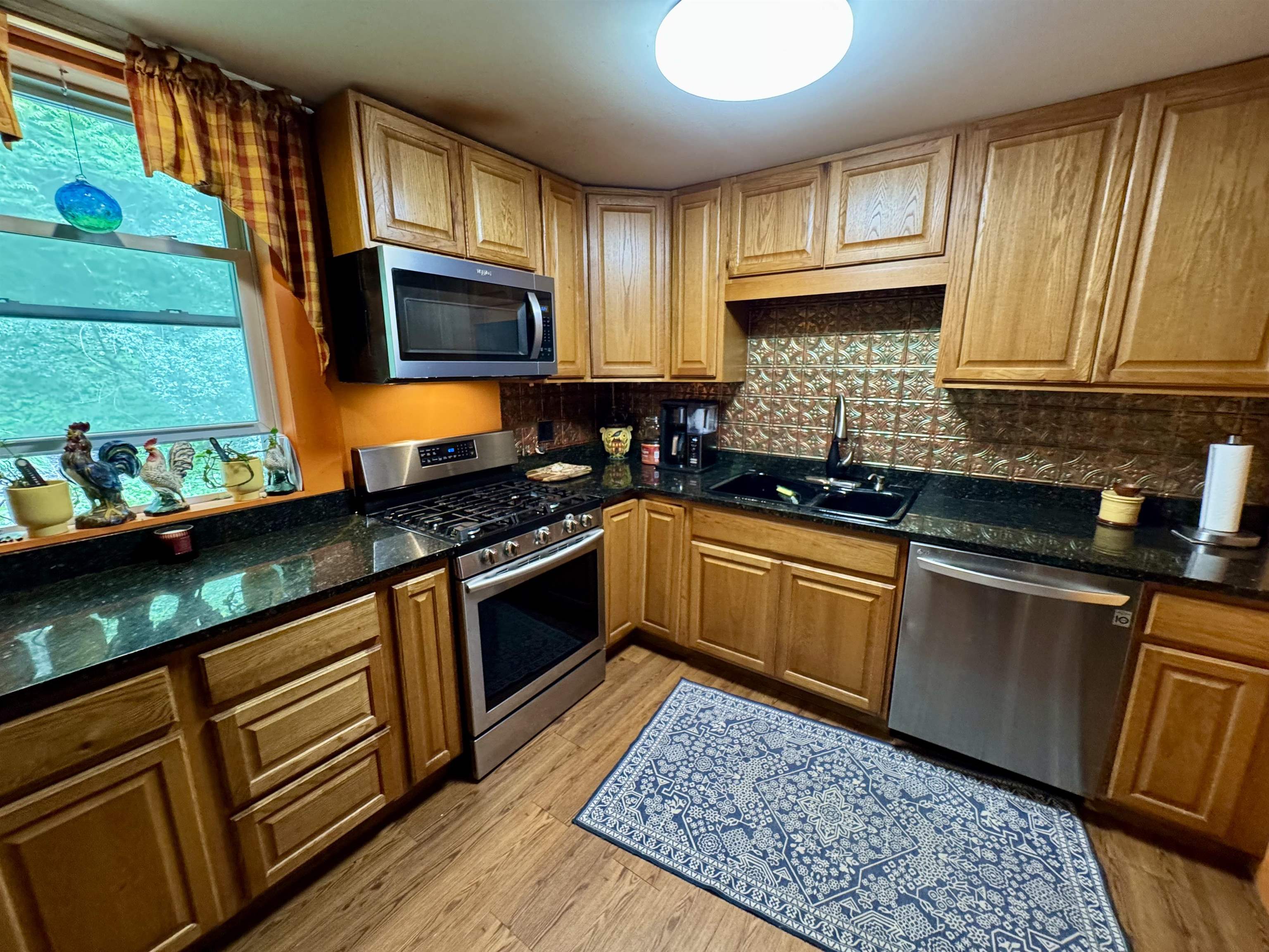 11 Water Street Property Photo 15