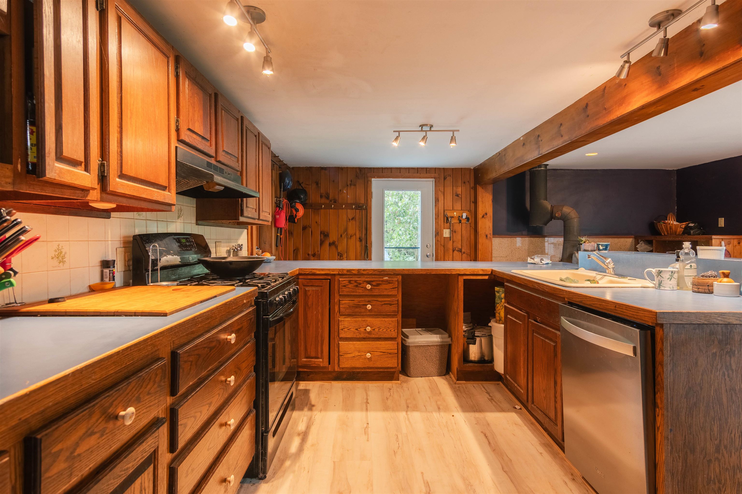 68 Riding Stable Road Property Photo 2