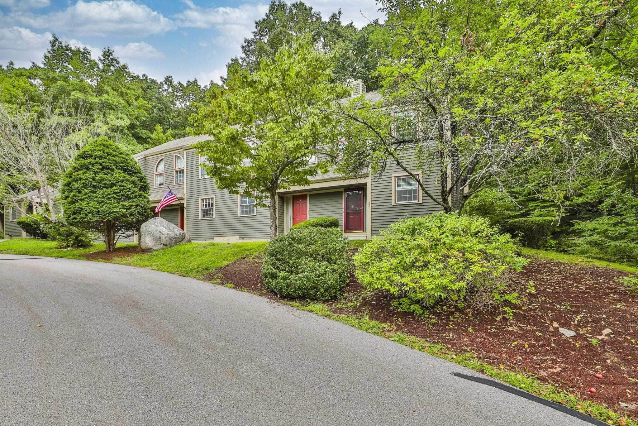 1465 Hooksett Road Property Photo 1
