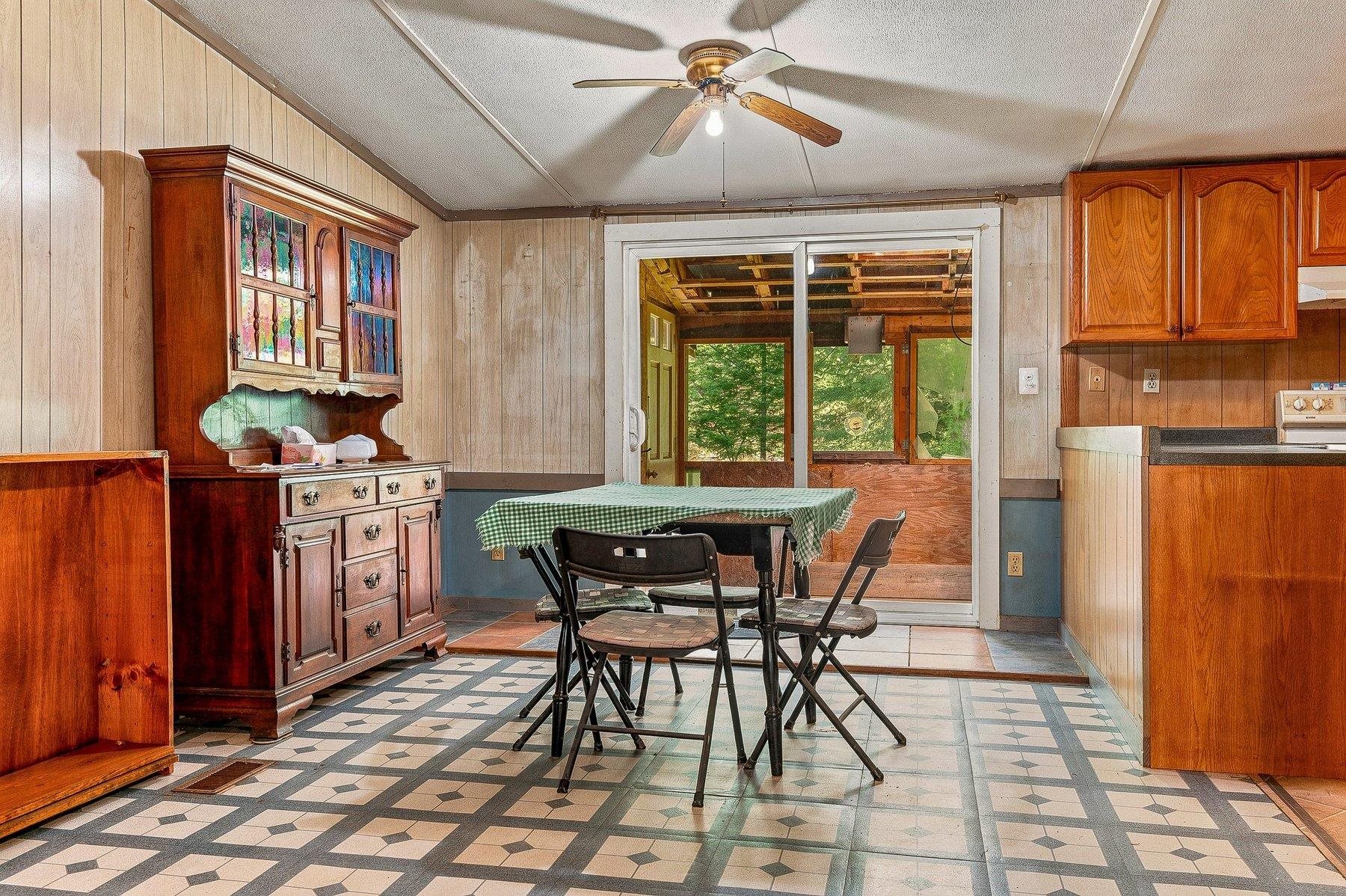 99 Pine Ridge Road Property Photo 6