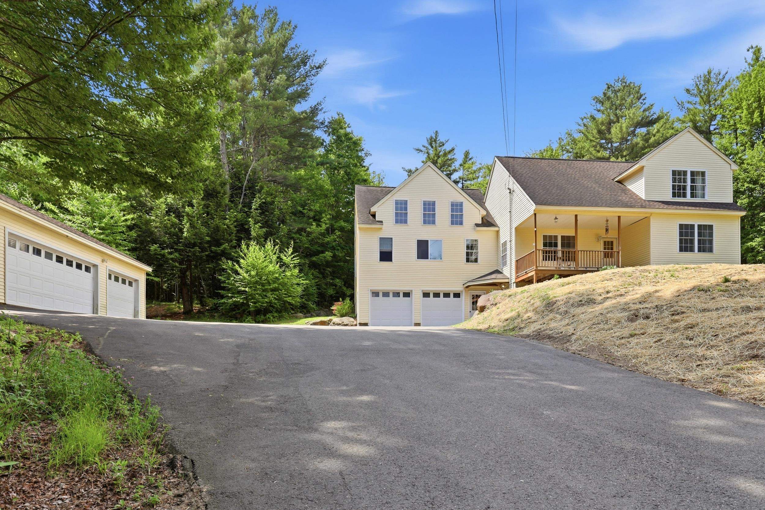 19 Meadow Lark Lane Property Photo 1