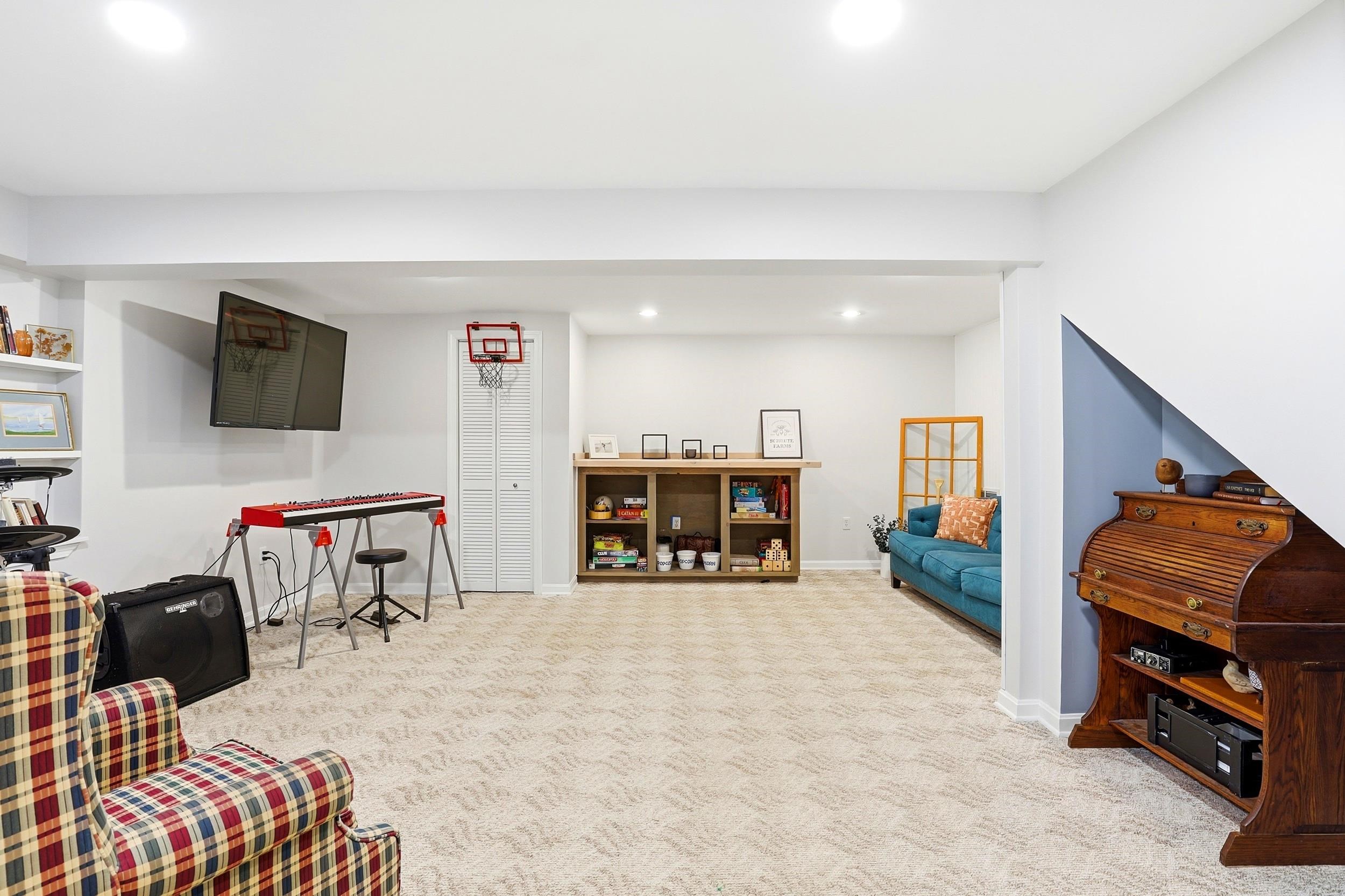 19 Meadow Lark Lane Property Photo 20