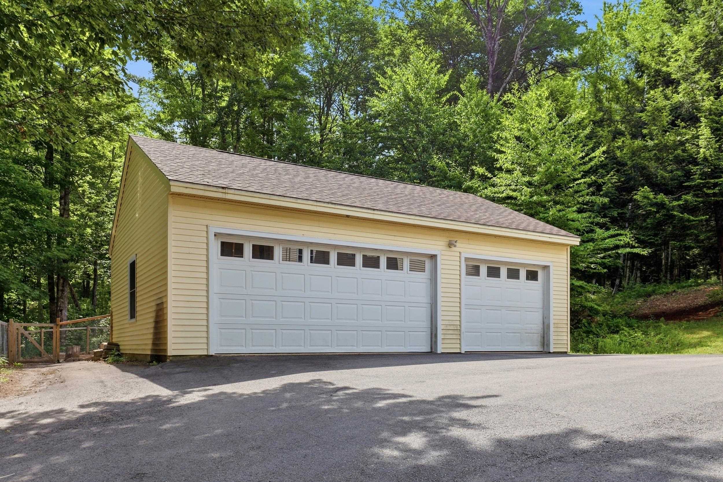 19 Meadow Lark Lane Property Photo 25