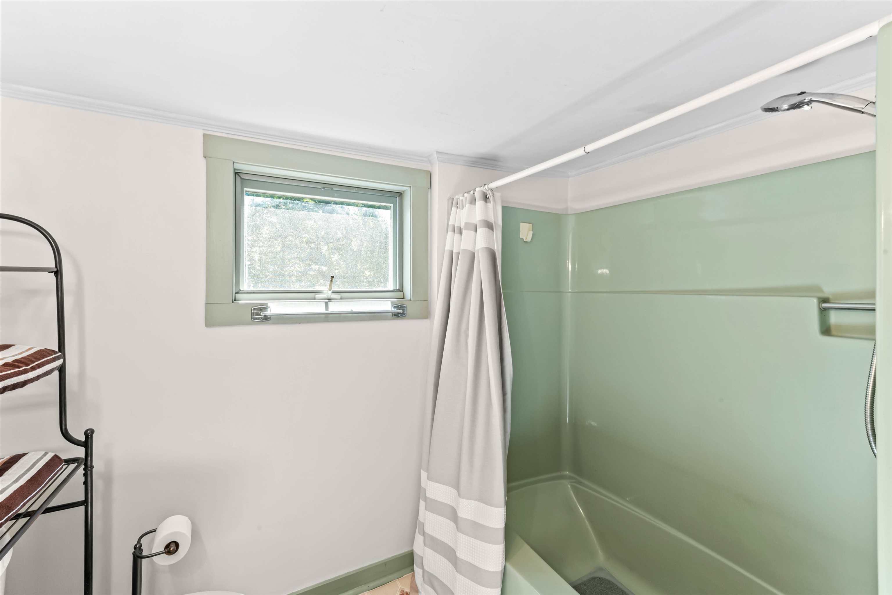 173 Tamworth Road Property Photo 36