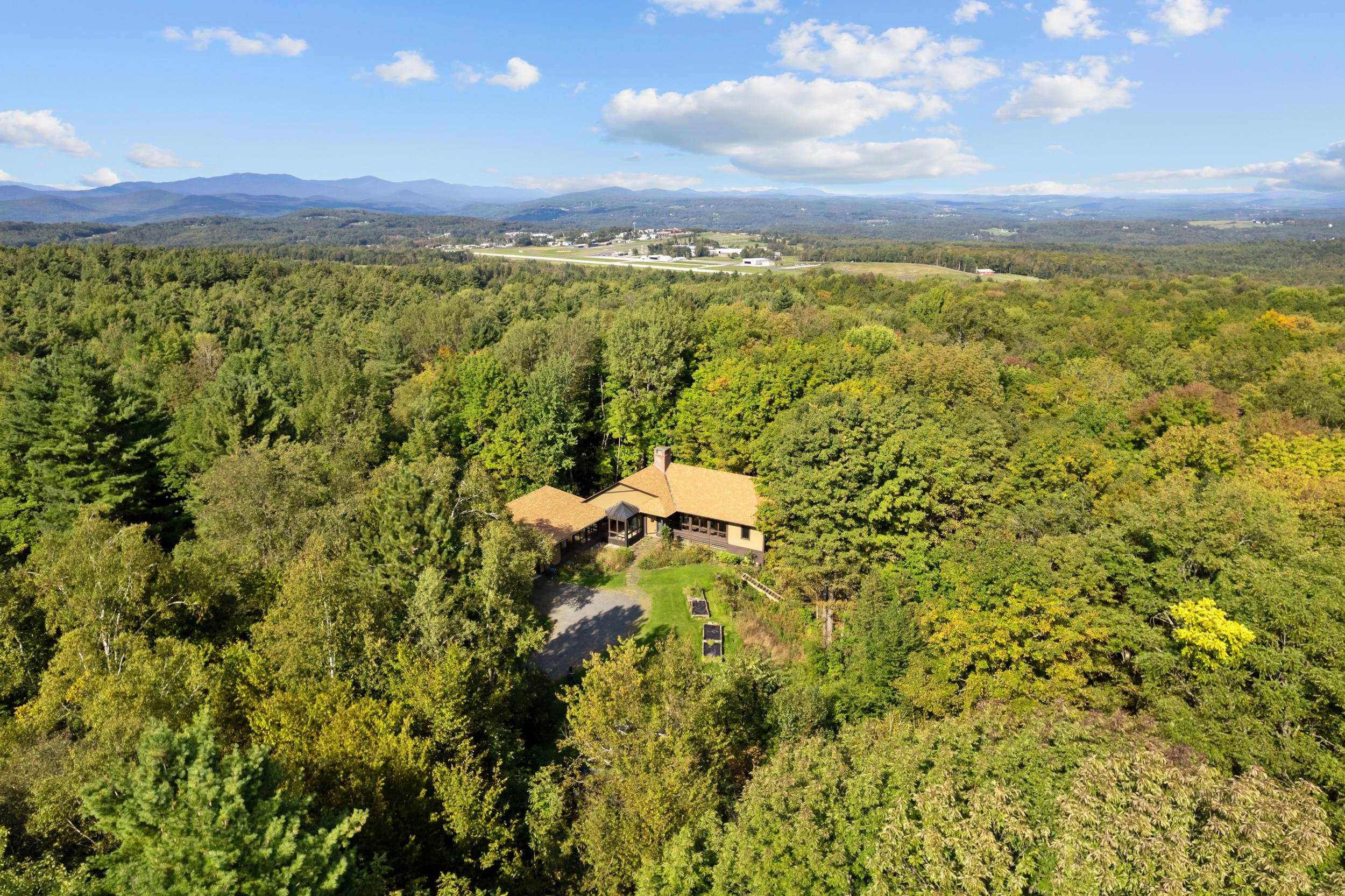 1570 East Road Property Photo 1
