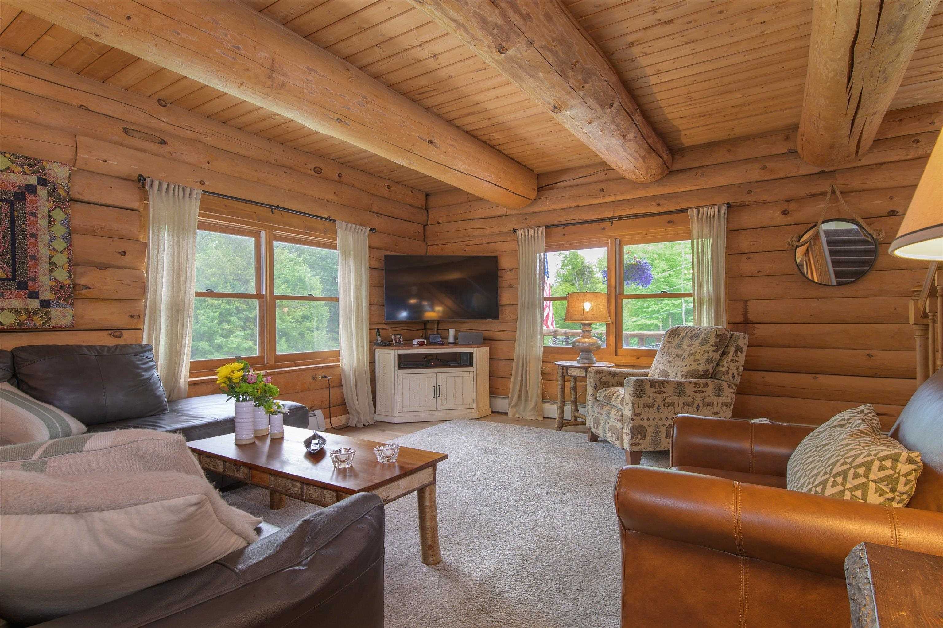 566 Patch Hill Road Property Photo 4