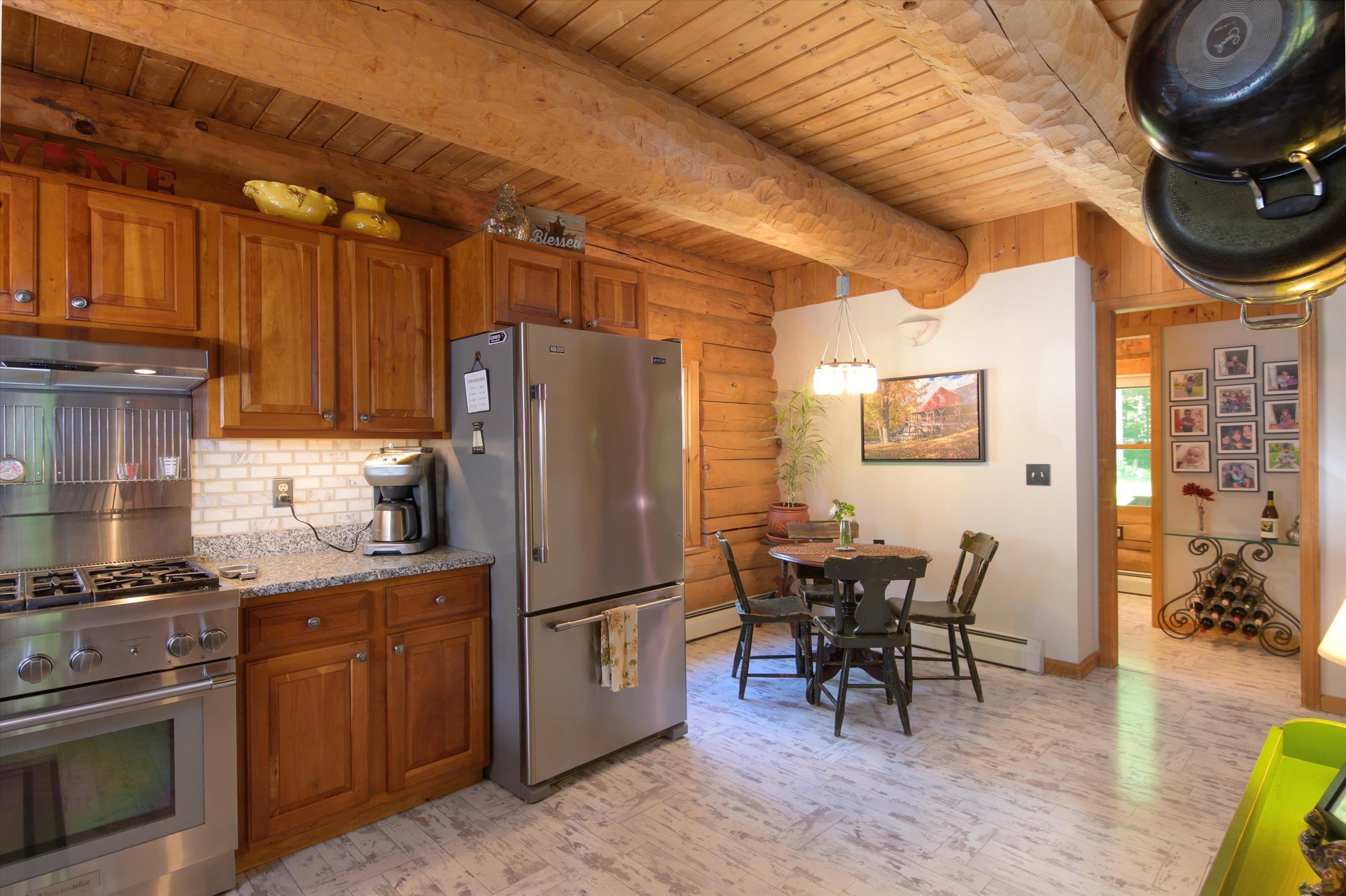 566 Patch Hill Road Property Photo 8