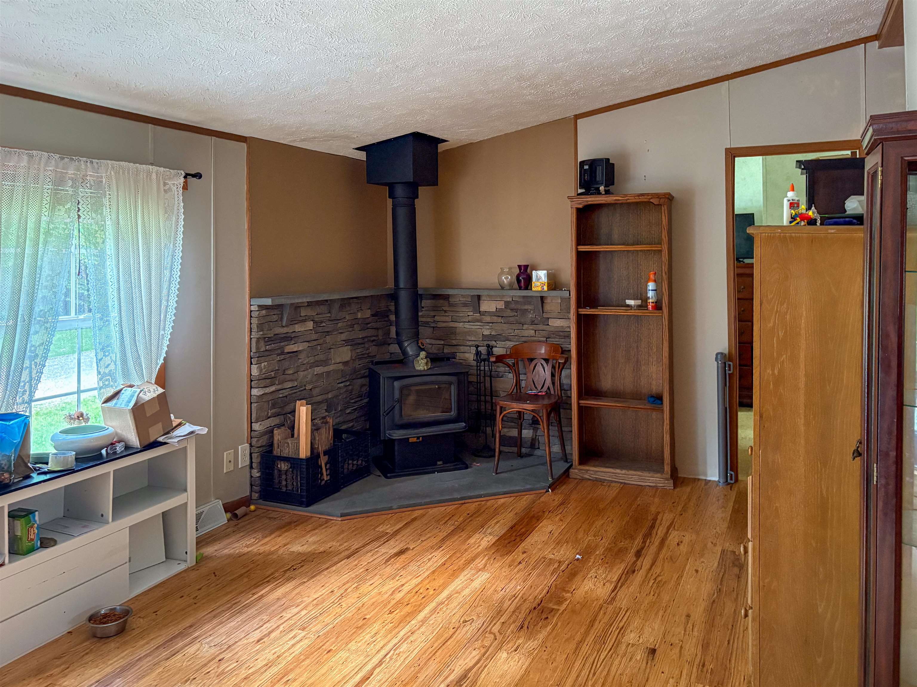 66 Elm Lane Property Photo 4